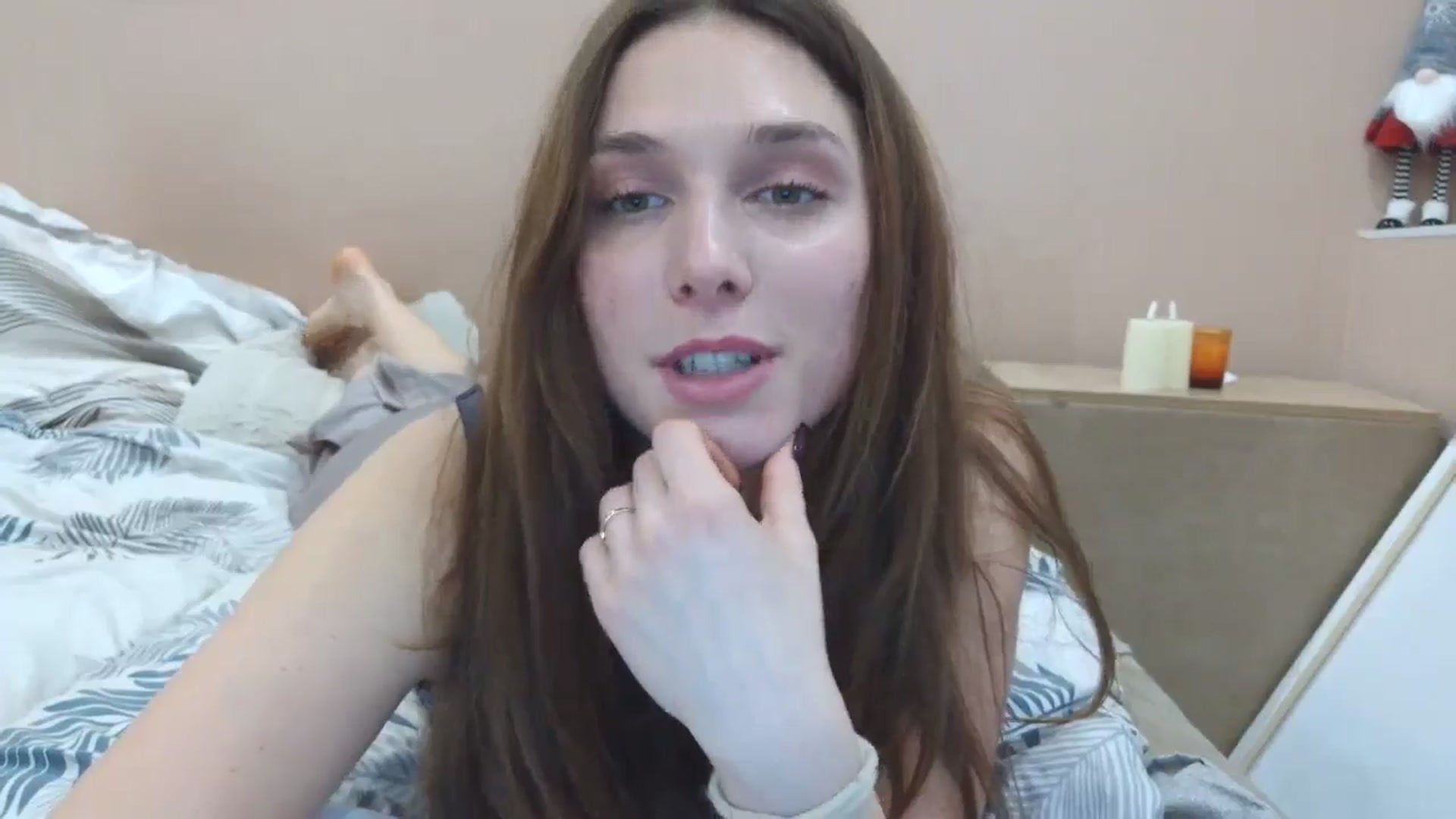 Gallery image thumbnail from HaleyReed's myfreecams stream on, 03/12/2025, 15:15 image 15 of 20