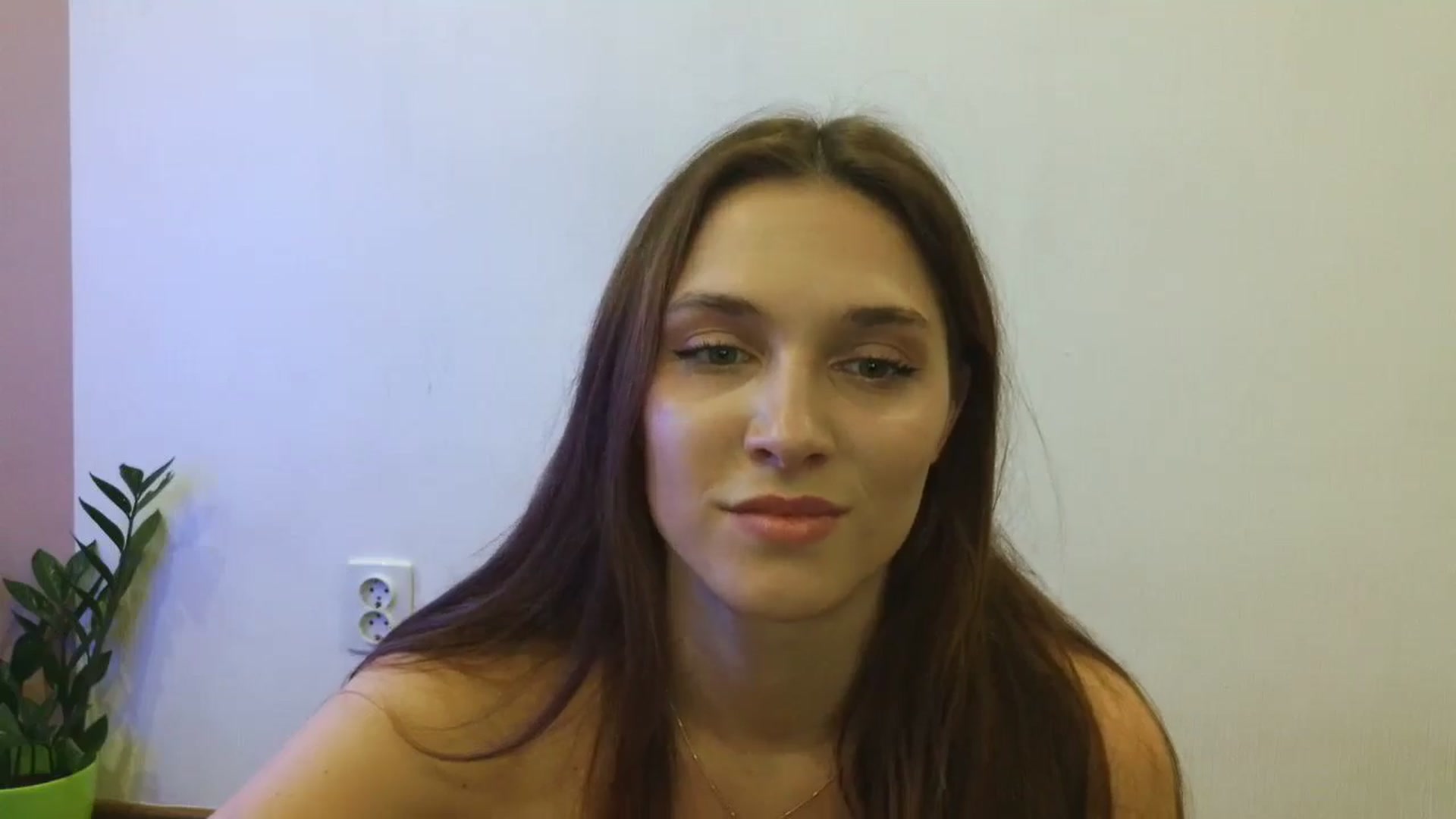 Gallery image thumbnail from HaleyReed's myfreecams stream on, 03/13/2025, 14:23 image 12 of 20