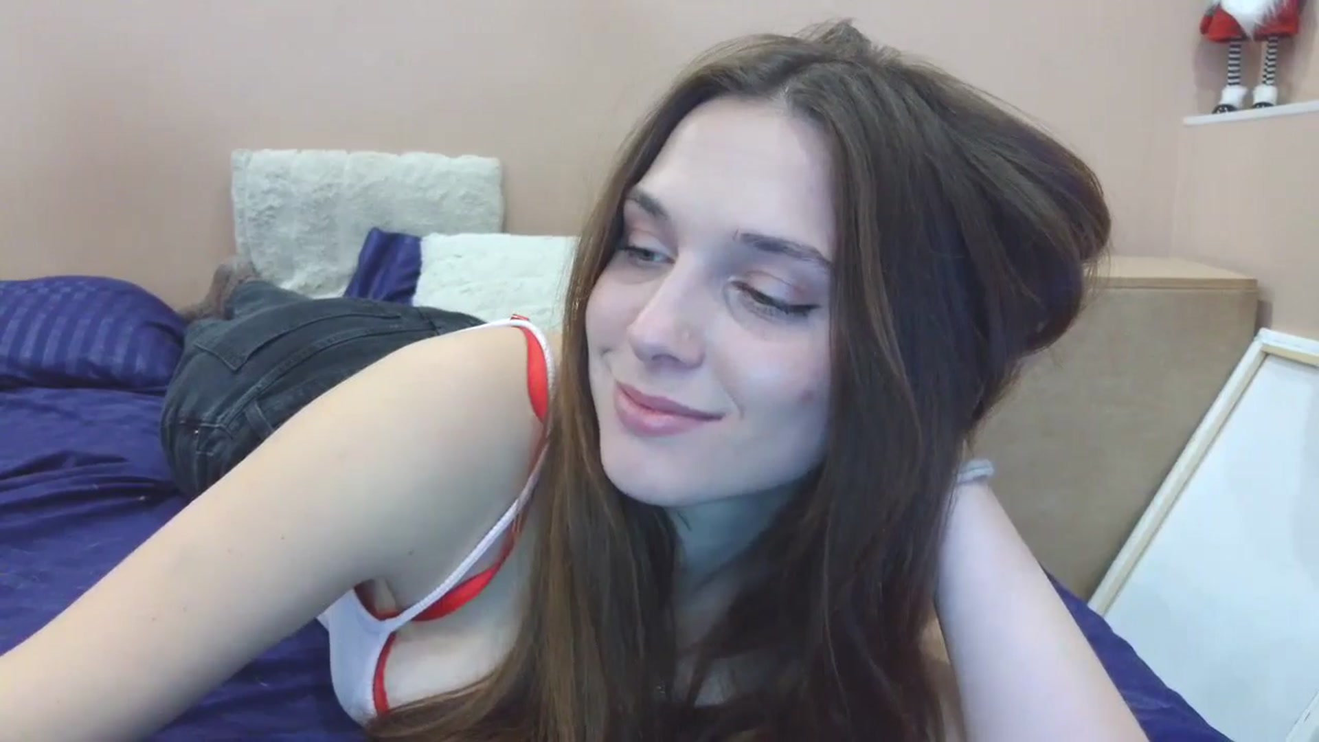 Gallery image thumbnail from HaleyReed's myfreecams stream on, 03/13/2025, 16:33 image 14 of 20