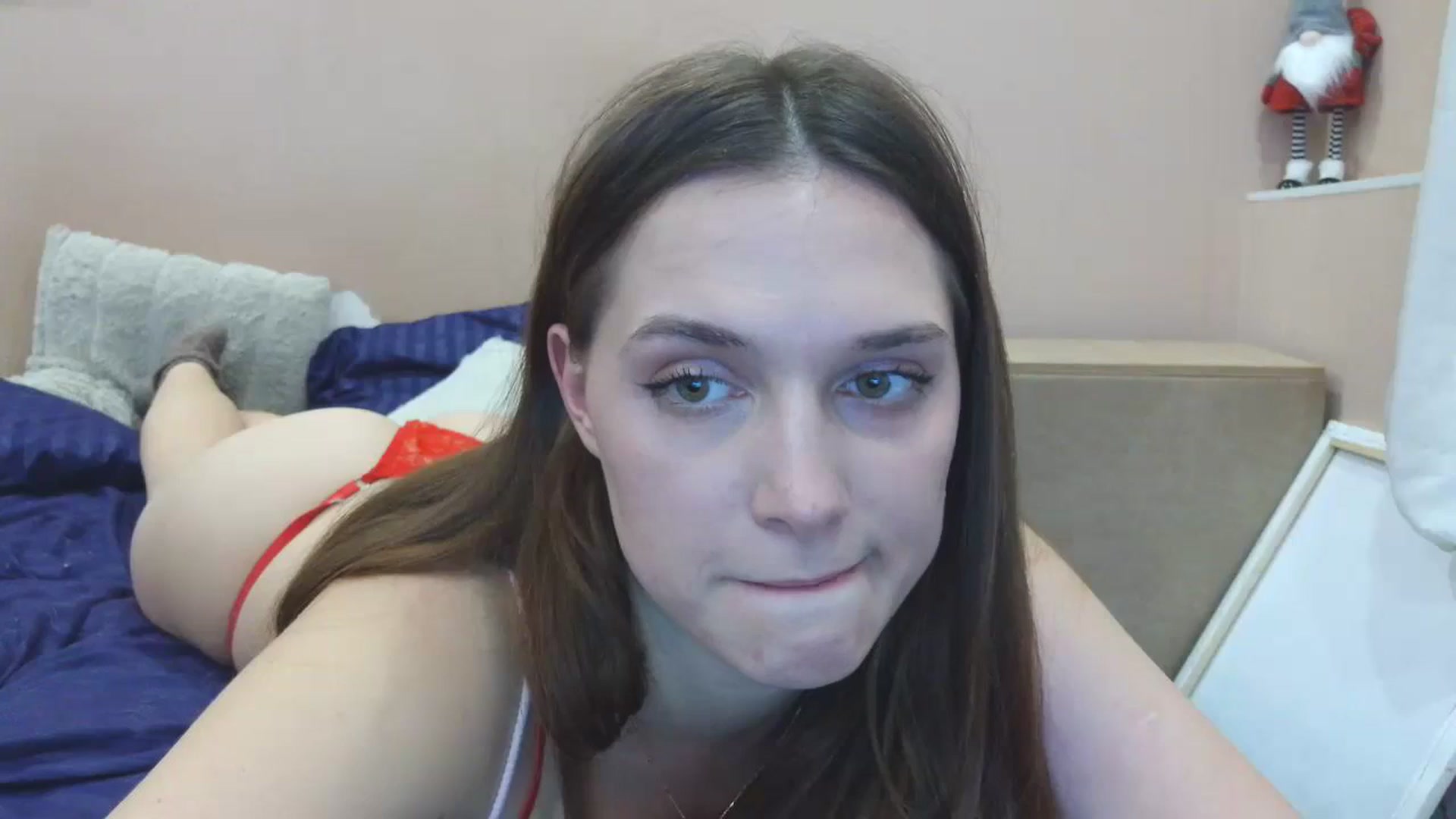 Gallery image thumbnail from HaleyReed's myfreecams stream on, 03/13/2025, 18:22 image 14 of 20