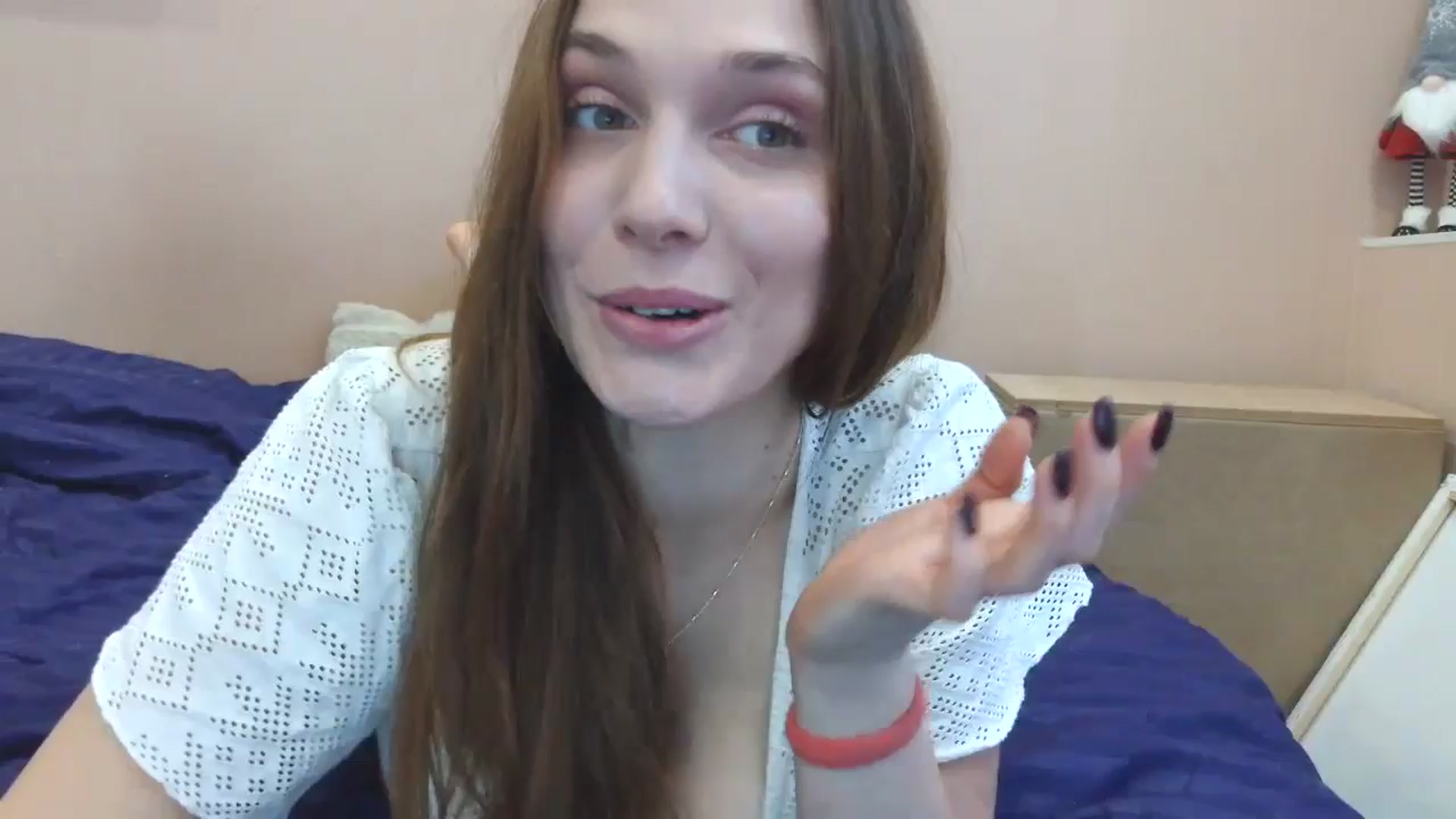 Gallery image thumbnail from HaleyReed's myfreecams stream on, 03/14/2025, 12:38 image 17 of 20