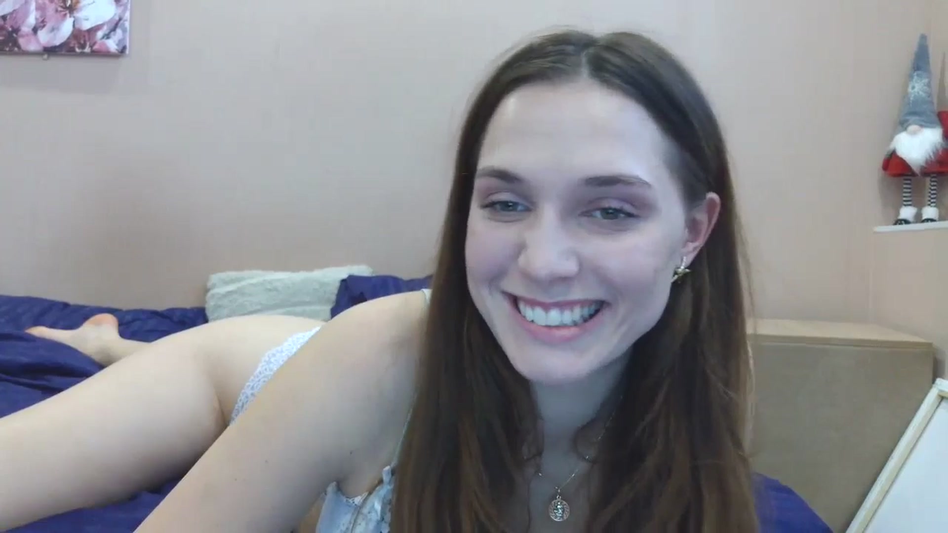 Gallery image thumbnail from HaleyReed's myfreecams stream on, 03/14/2025, 13:15 image 10 of 20