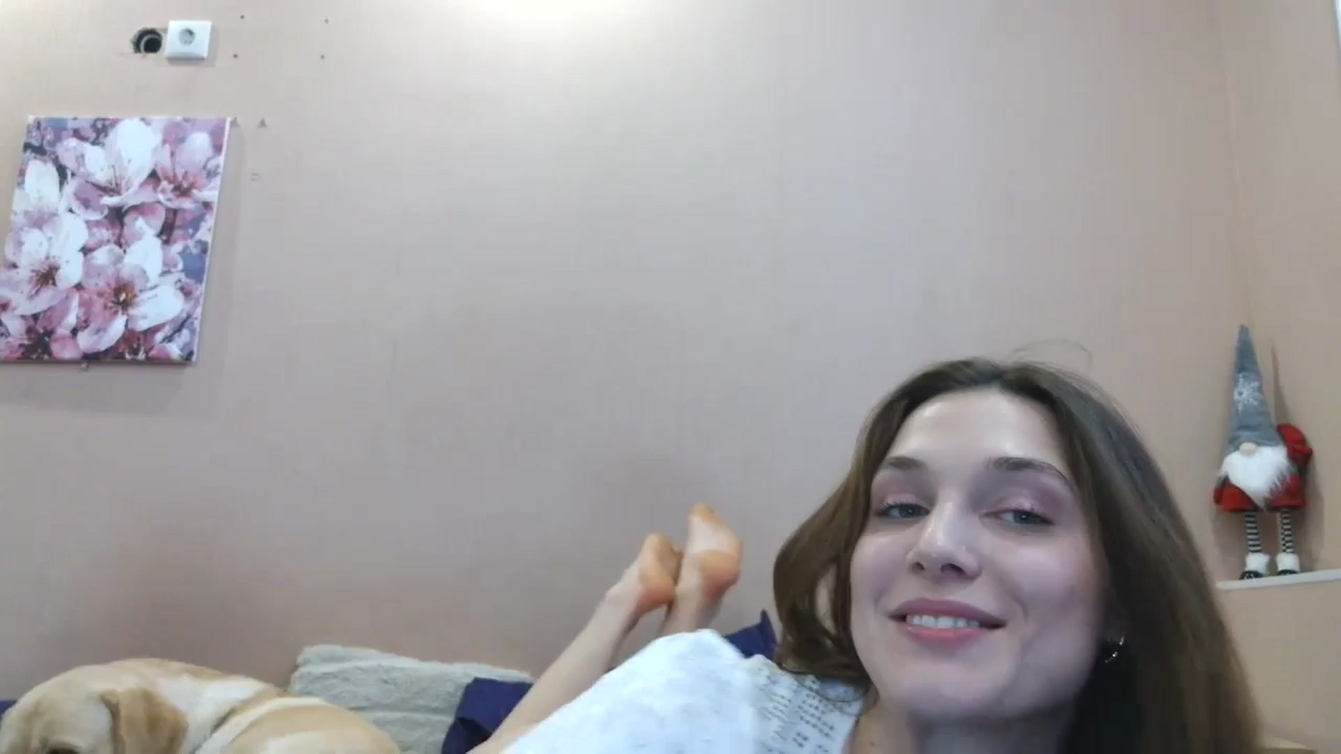 Gallery image thumbnail from HaleyReed's myfreecams stream on, 03/14/2025, 13:15 image 19 of 20
