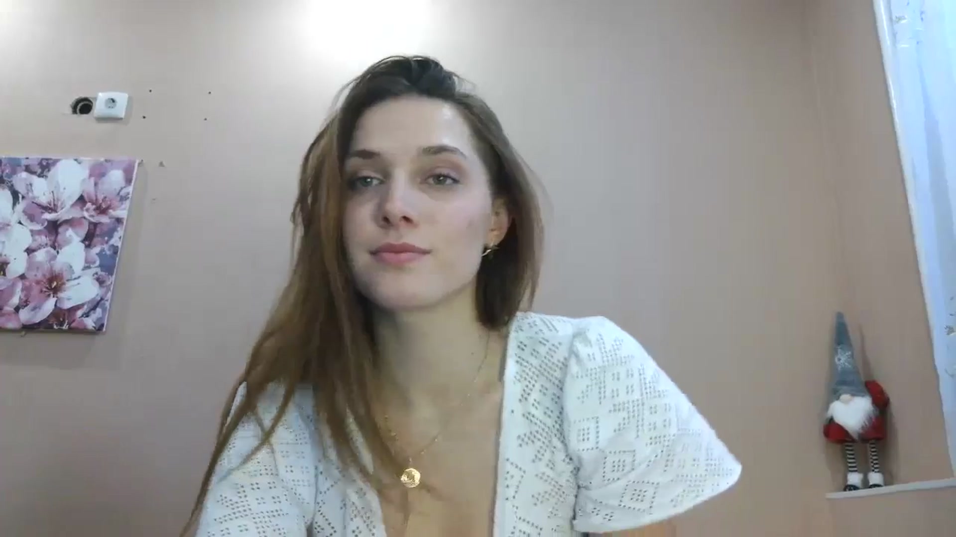 Gallery image thumbnail from HaleyReed's myfreecams stream on, 03/14/2025, 14:35 image 14 of 20