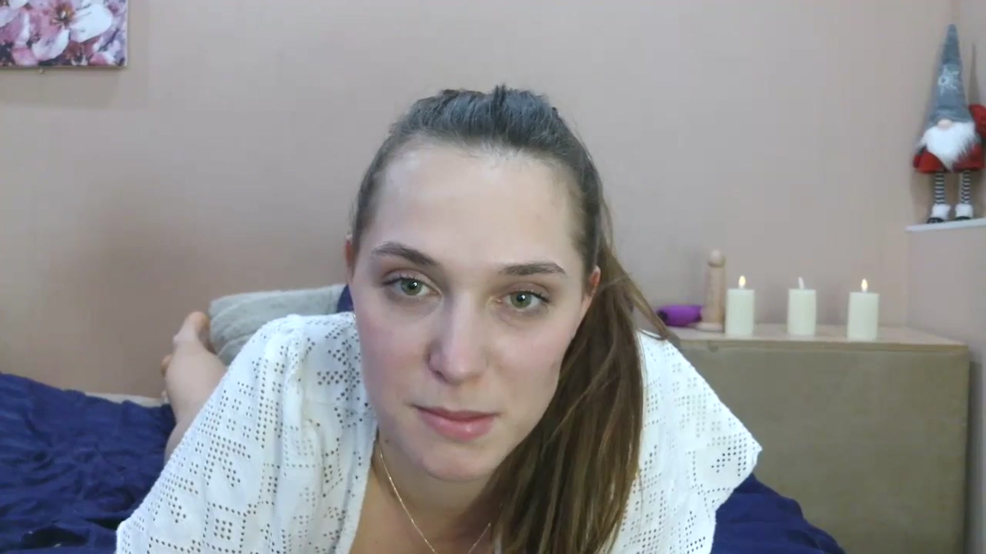 Gallery image thumbnail from HaleyReed's myfreecams stream on, 03/14/2025, 17:16 image 12 of 20