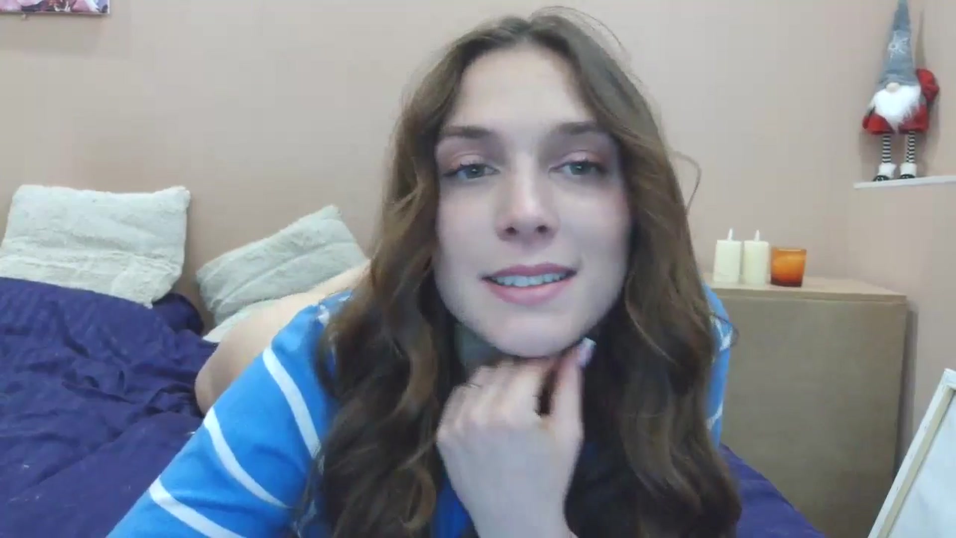 Gallery image thumbnail from HaleyReed's myfreecams stream on, 03/16/2025, 14:25 image 9 of 20
