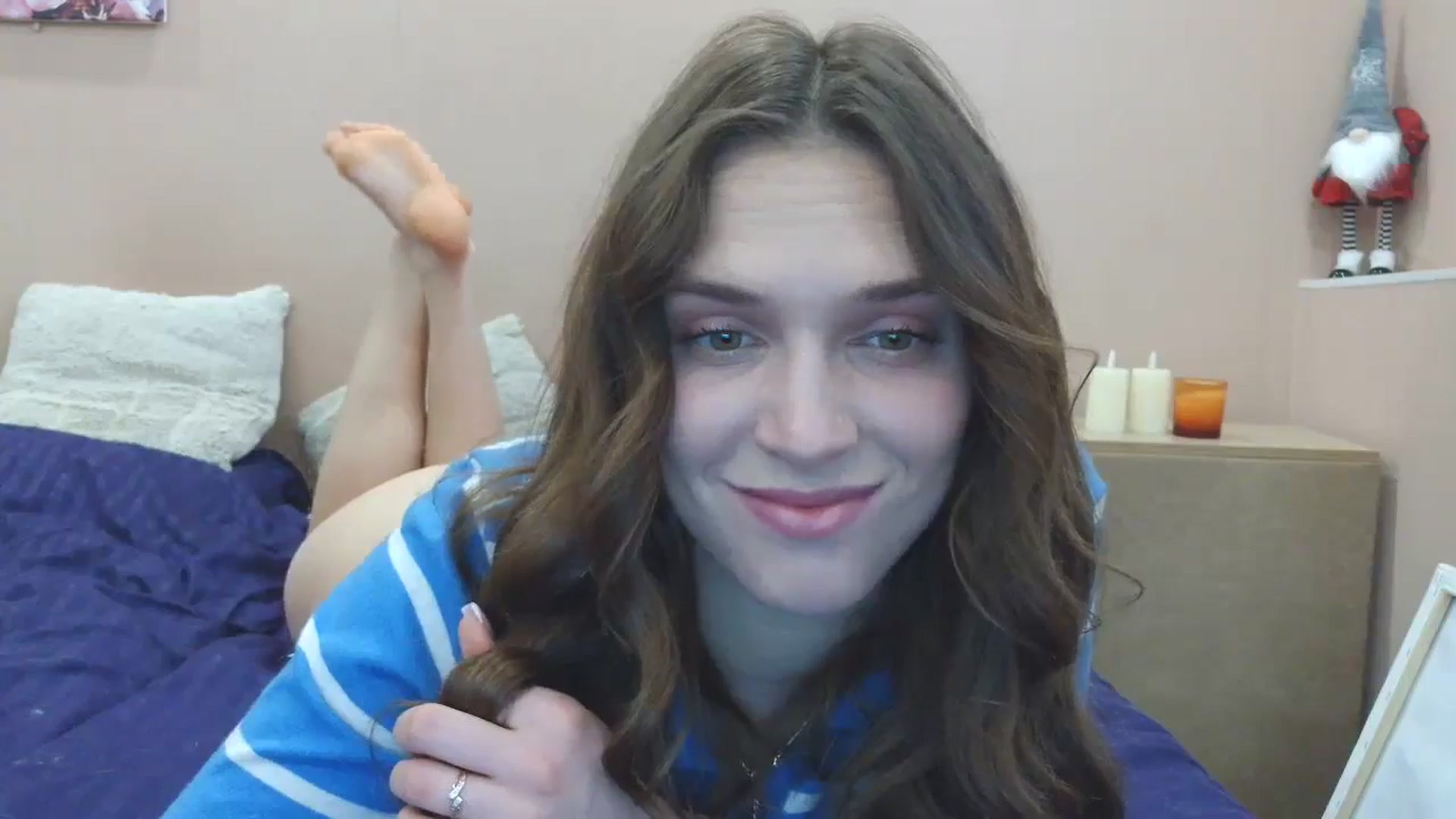 Gallery image thumbnail from HaleyReed's myfreecams stream on, 03/16/2025, 14:25 image 8 of 20
