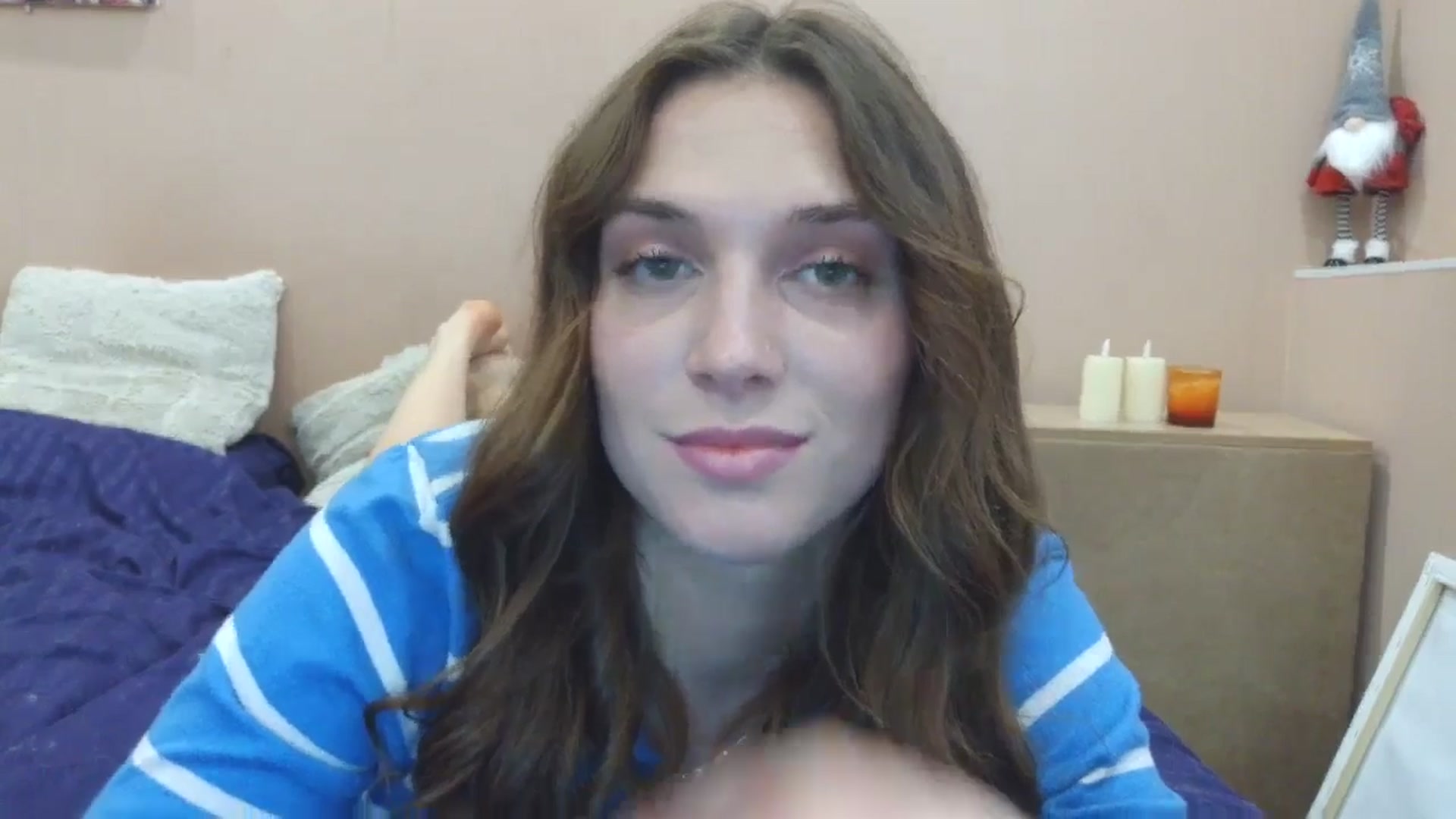 Gallery image thumbnail from HaleyReed's myfreecams stream on, 03/16/2025, 14:25 image 11 of 20