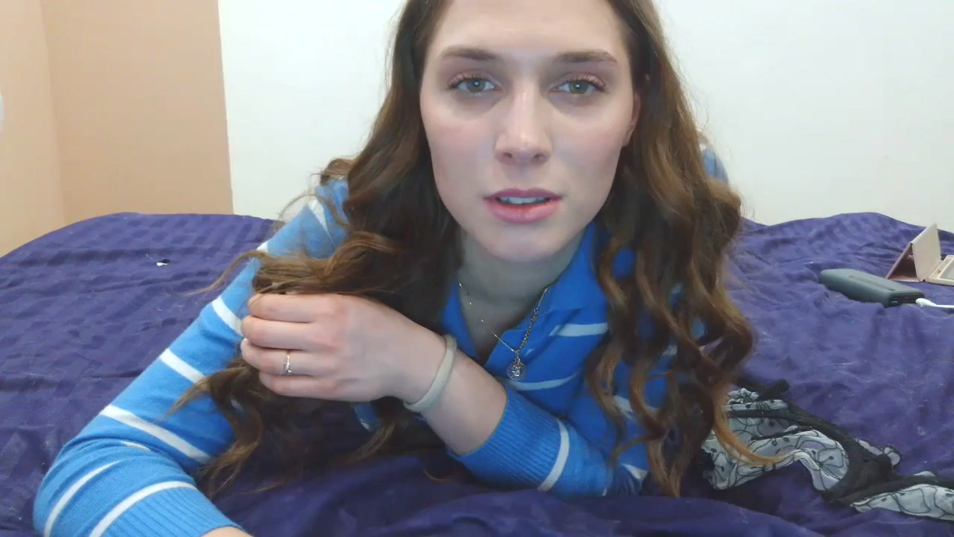 Gallery image thumbnail from HaleyReed's myfreecams stream on, 03/16/2025, 15:05 image 15 of 20