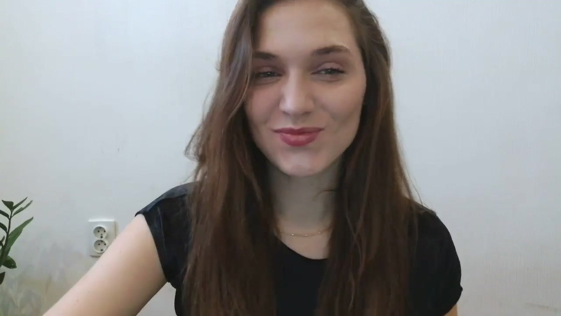 Gallery image thumbnail from HaleyReed's myfreecams stream on, 03/18/2025, 12:23 image 2 of 20