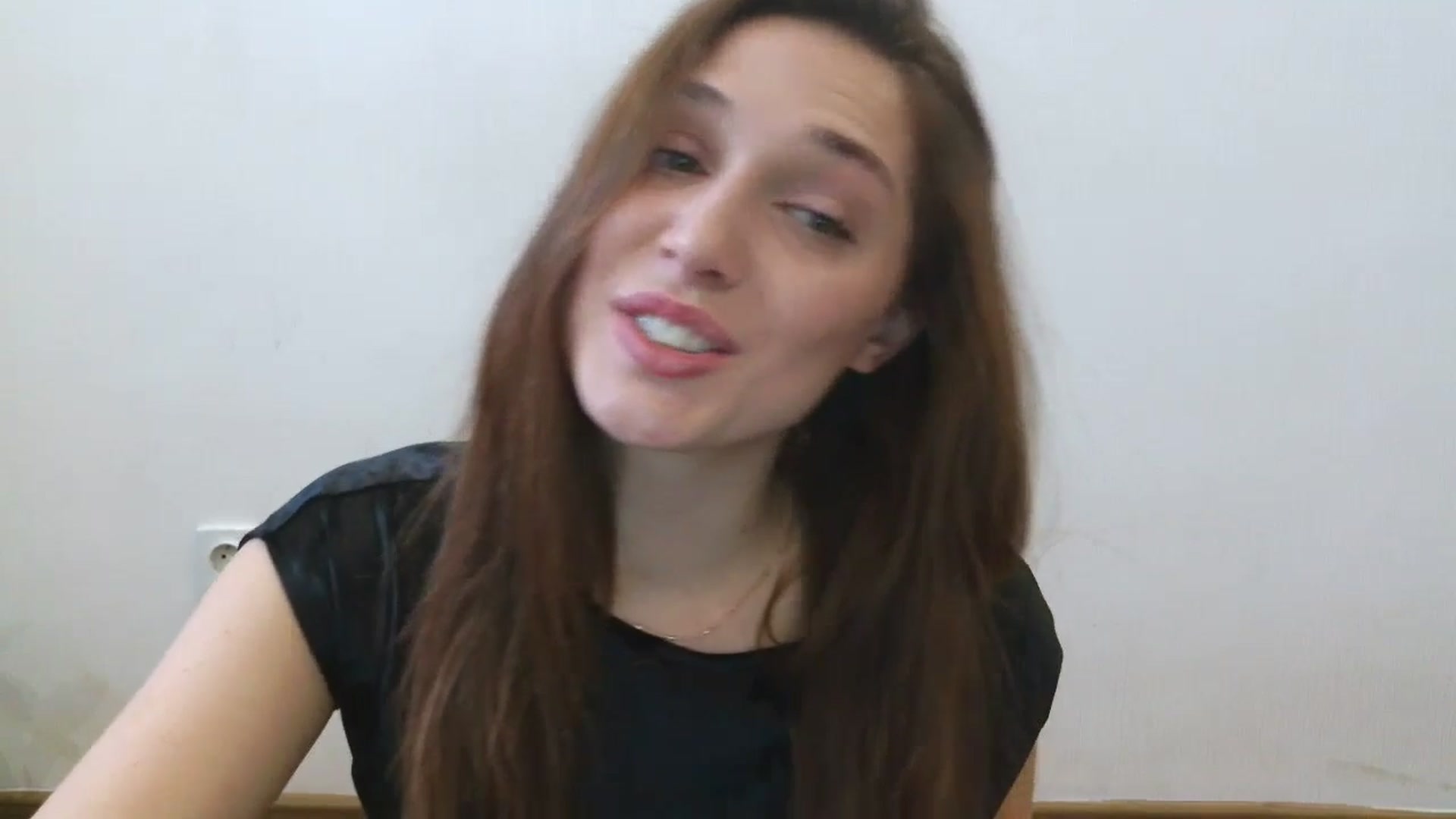 Gallery image thumbnail from HaleyReed's myfreecams stream on, 03/18/2025, 12:23 image 16 of 20