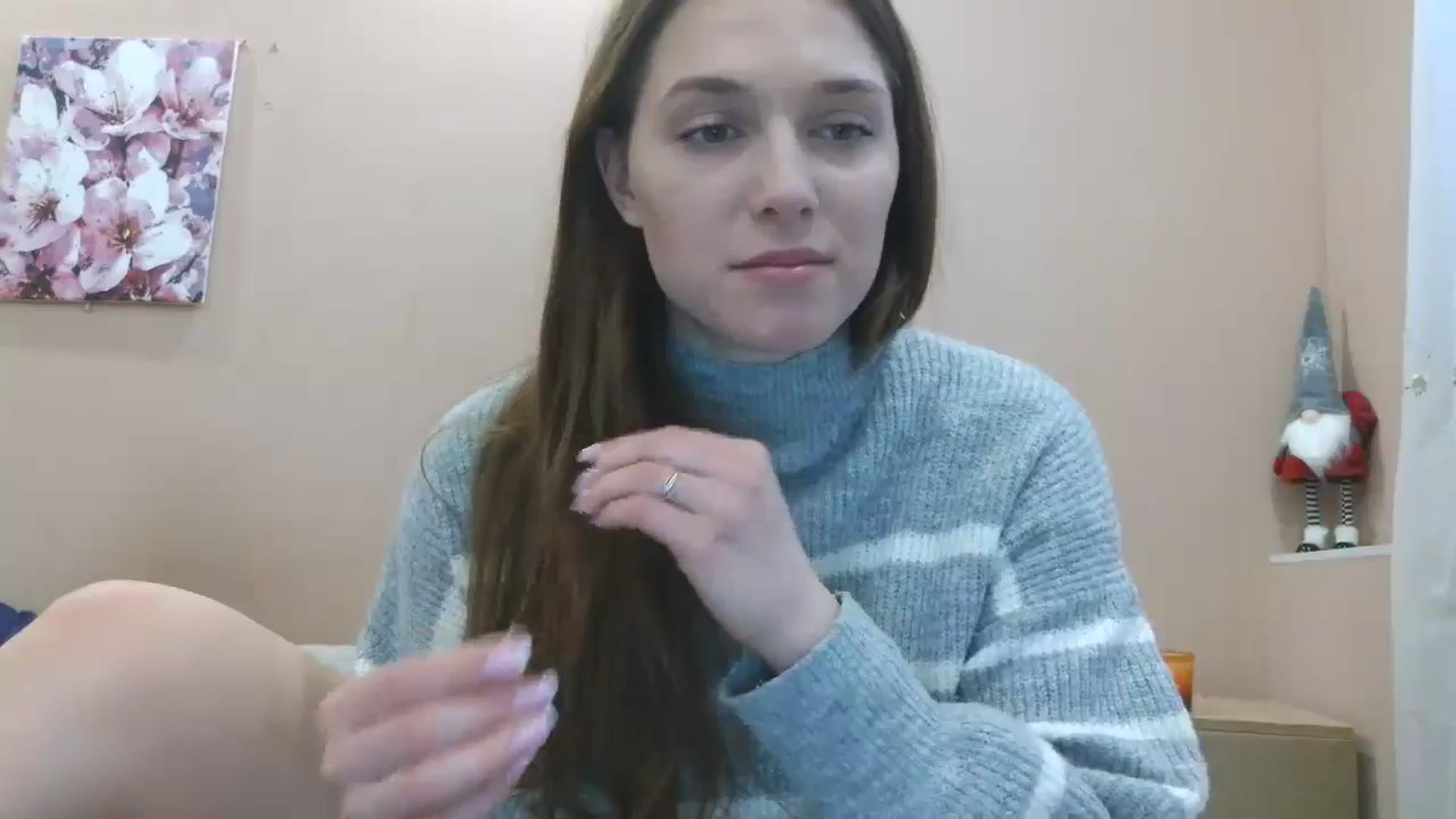 Gallery image thumbnail from HaleyReed's myfreecams stream on, 03/18/2025, 15:23 image 14 of 20