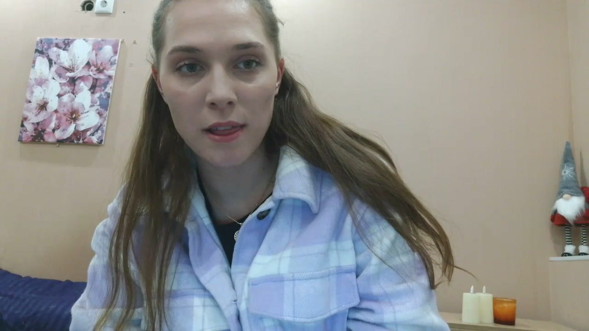 Gallery image thumbnail from HaleyReed's myfreecams stream on, 03/18/2025, 16:32 image 9 of 20
