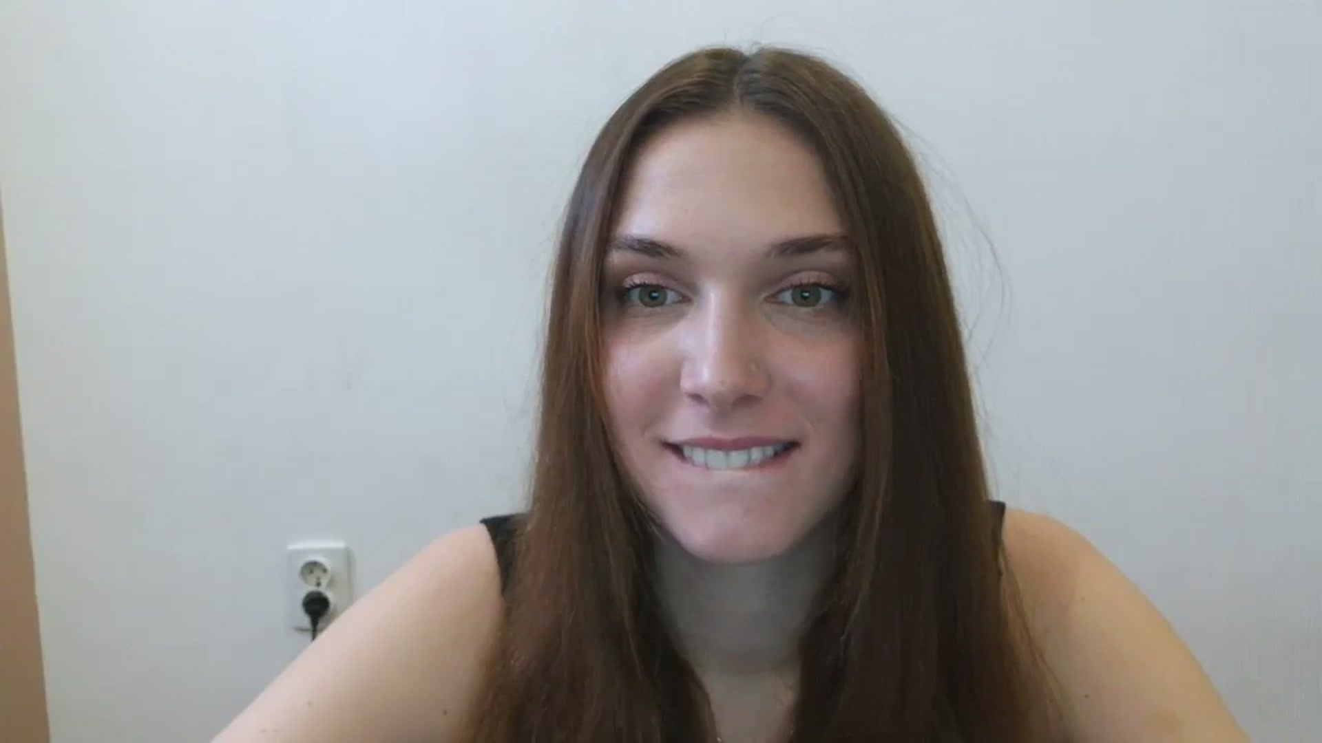 Gallery image thumbnail from HaleyReed's myfreecams stream on, 03/19/2025, 13:26 image 17 of 20