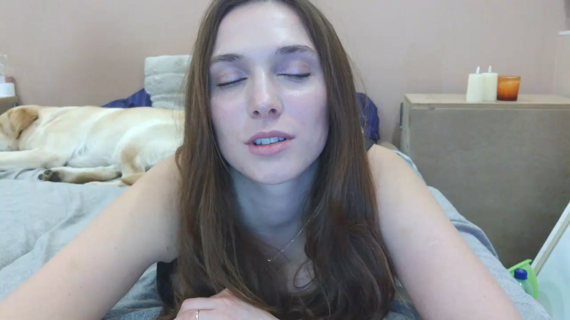 Gallery image thumbnail from HaleyReed's myfreecams stream on, 03/19/2025, 16:22 image 16 of 20