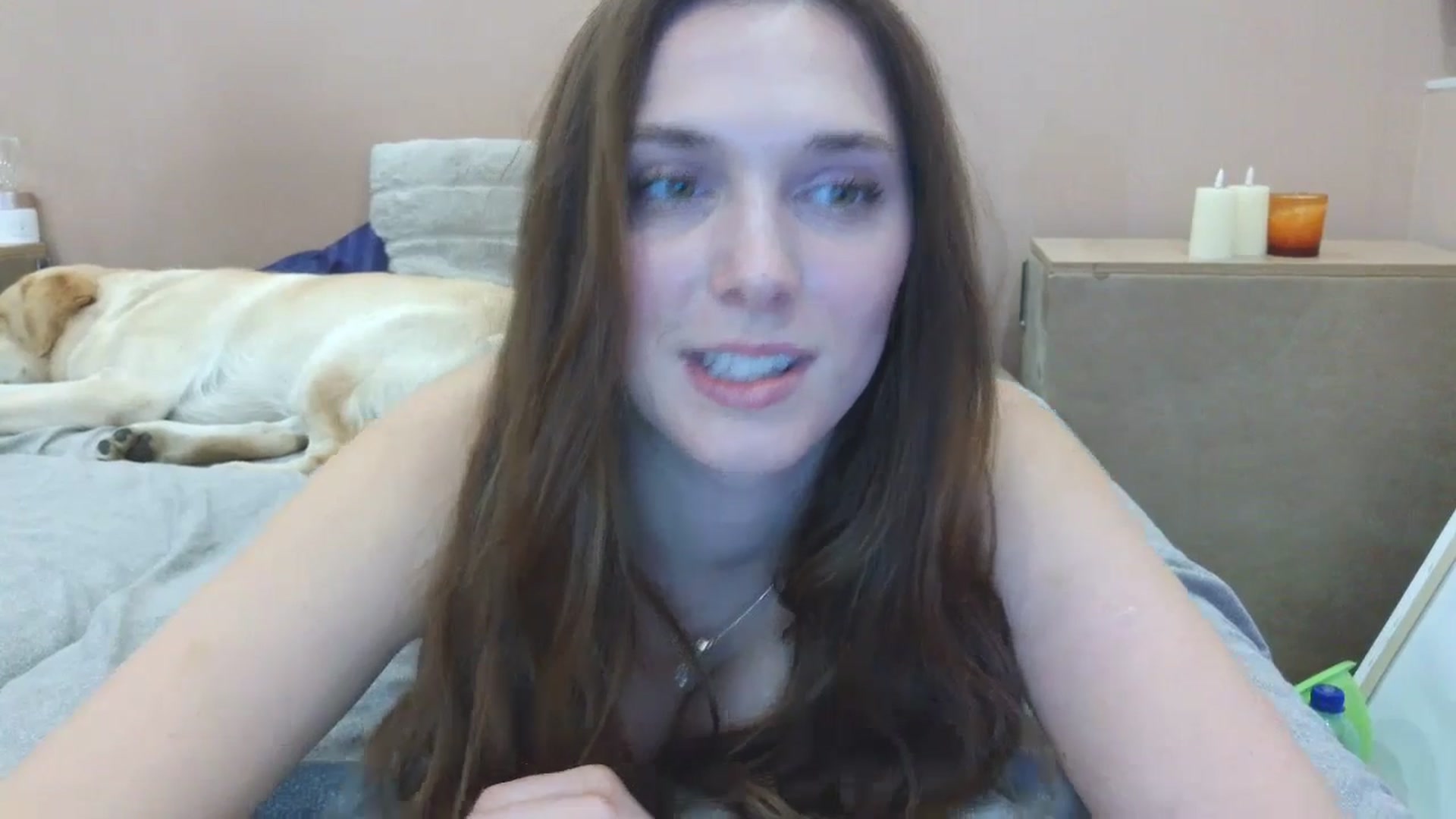 Gallery image thumbnail from HaleyReed's myfreecams stream on, 03/19/2025, 16:22 image 11 of 20