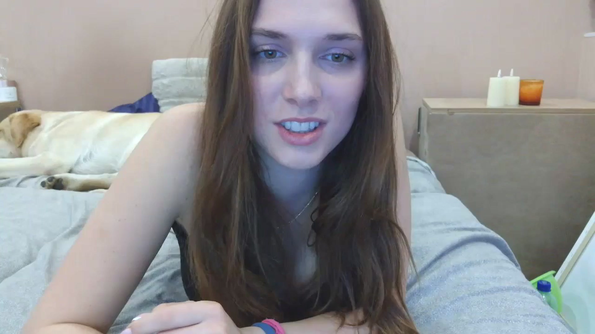 Gallery image thumbnail from HaleyReed's myfreecams stream on, 03/19/2025, 16:22 image 13 of 20