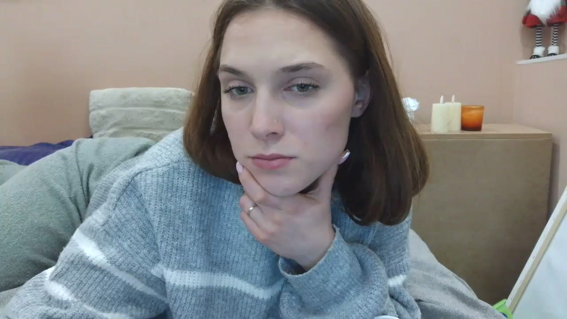 Gallery image thumbnail from HaleyReed's myfreecams stream on, 03/19/2025, 18:07 image 1 of 20