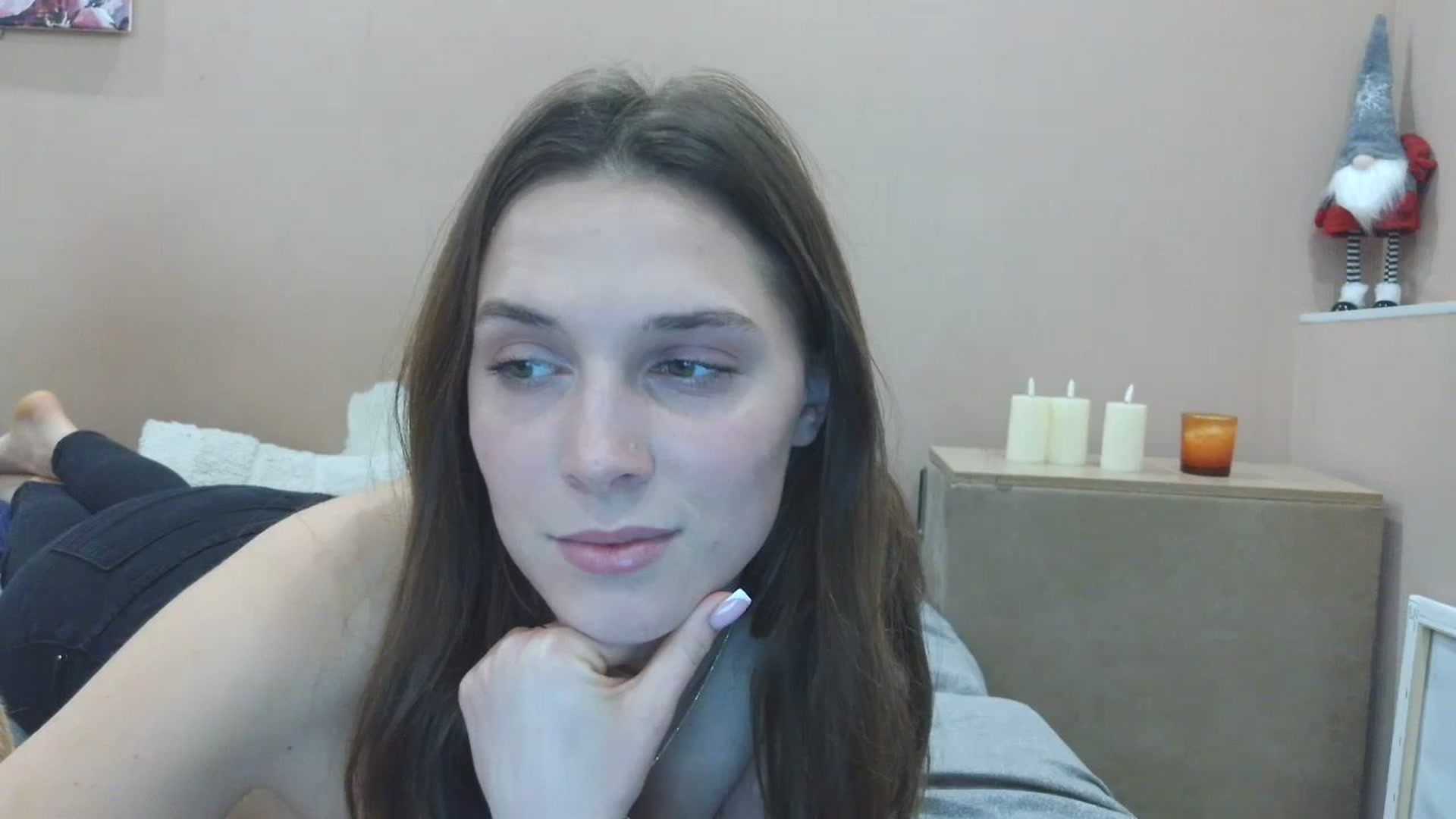 Gallery image thumbnail from HaleyReed's myfreecams stream on, 03/21/2025, 17:15 image 15 of 20