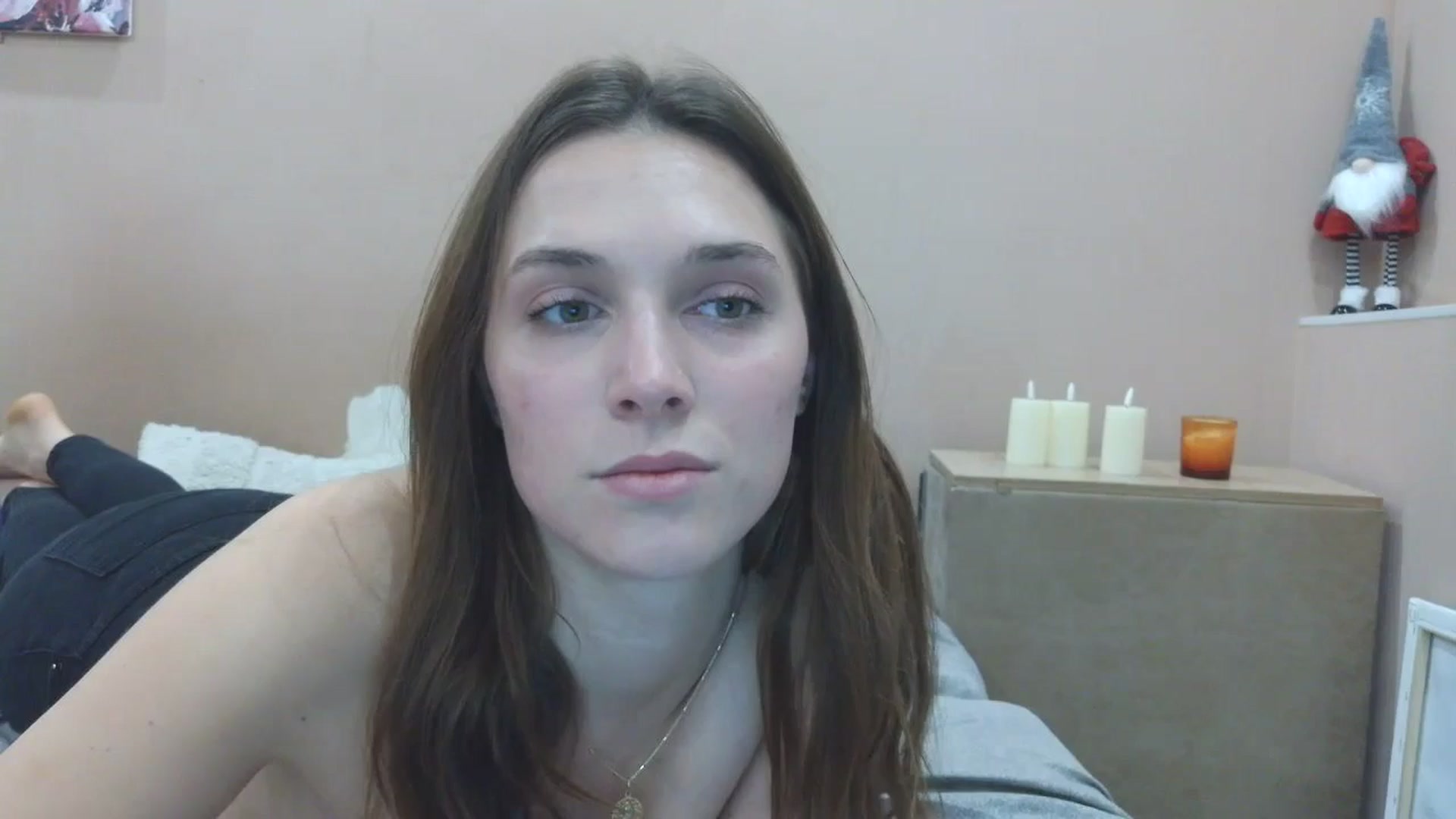 Gallery image thumbnail from HaleyReed's myfreecams stream on, 03/21/2025, 17:15 image 1 of 20