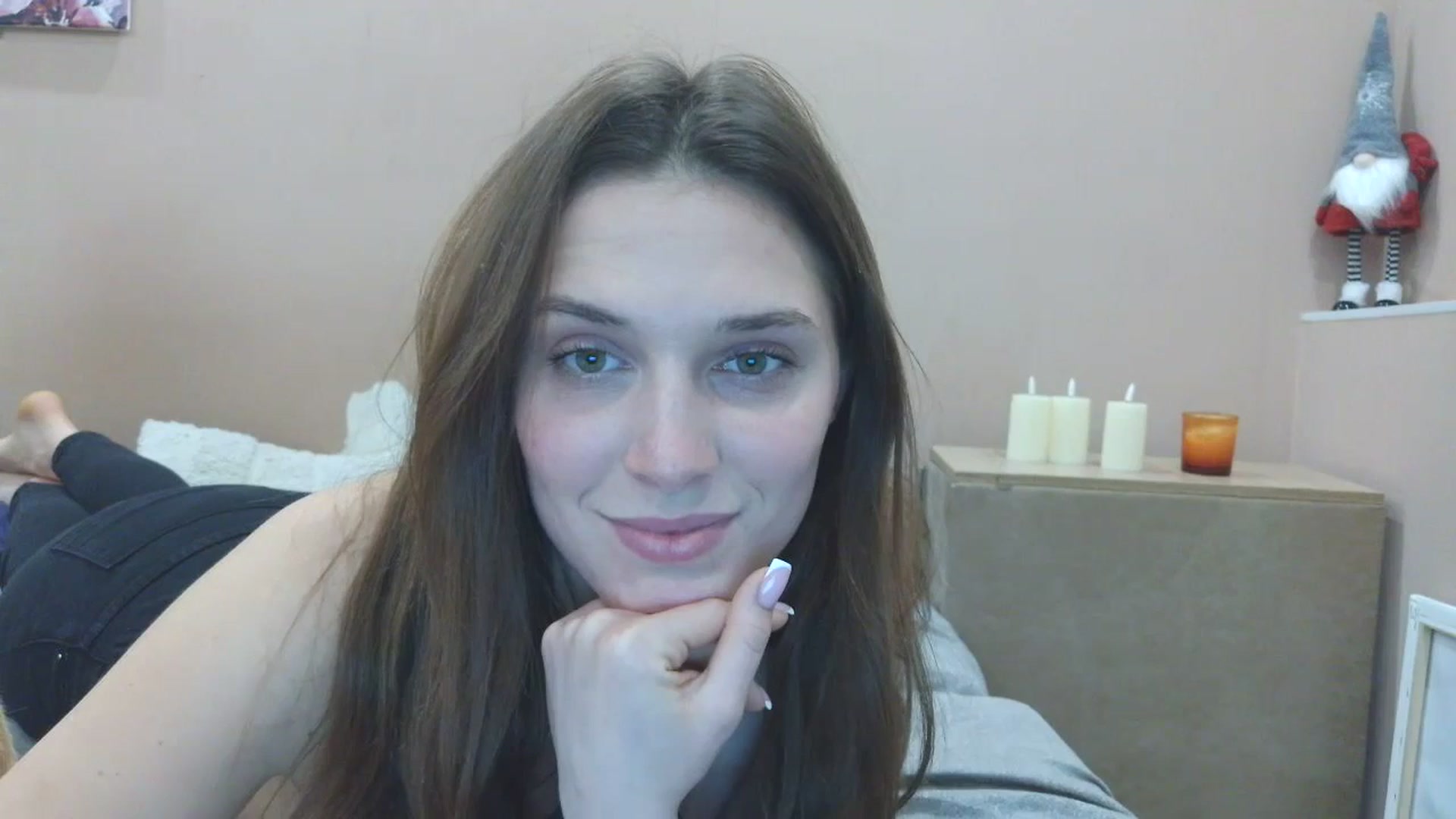 Gallery image thumbnail from HaleyReed's myfreecams stream on, 03/21/2025, 17:15 image 18 of 20