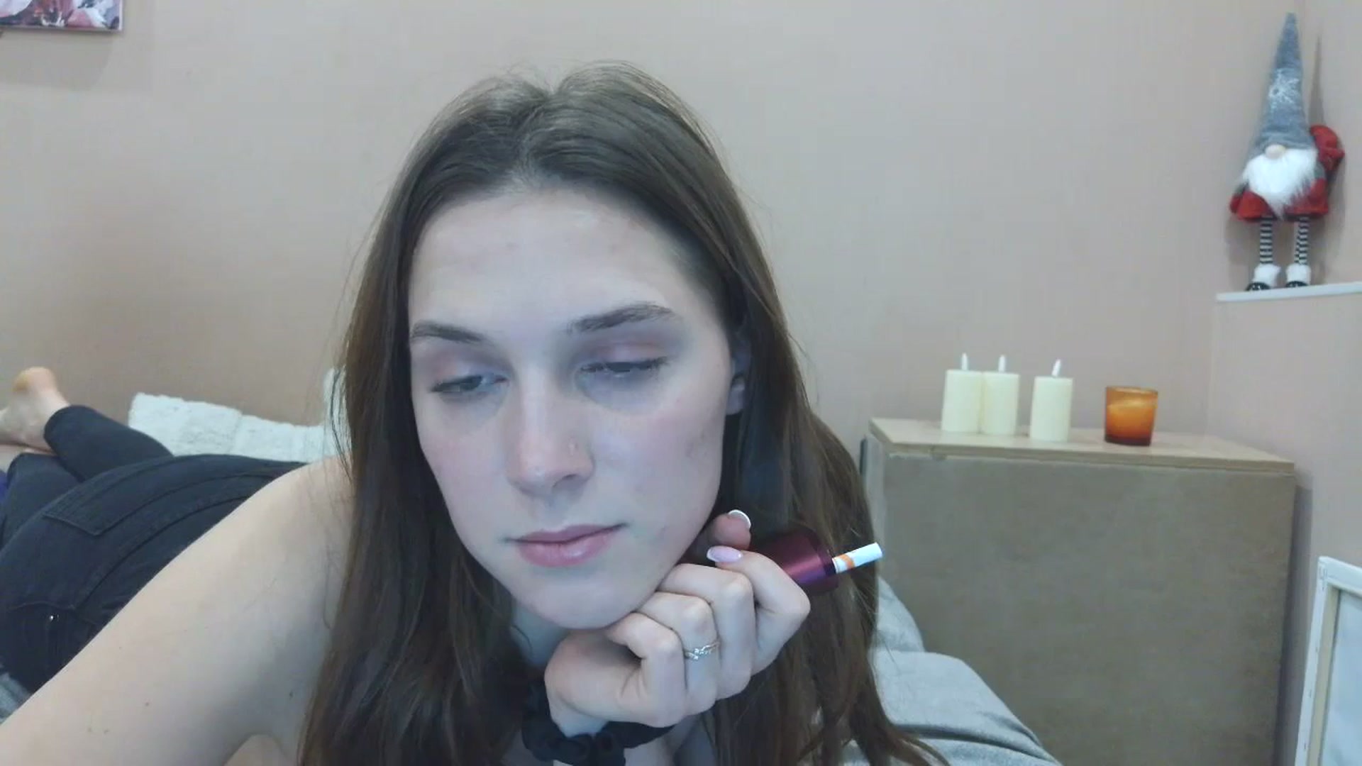 Gallery image thumbnail from HaleyReed's myfreecams stream on, 03/21/2025, 17:15 image 4 of 20