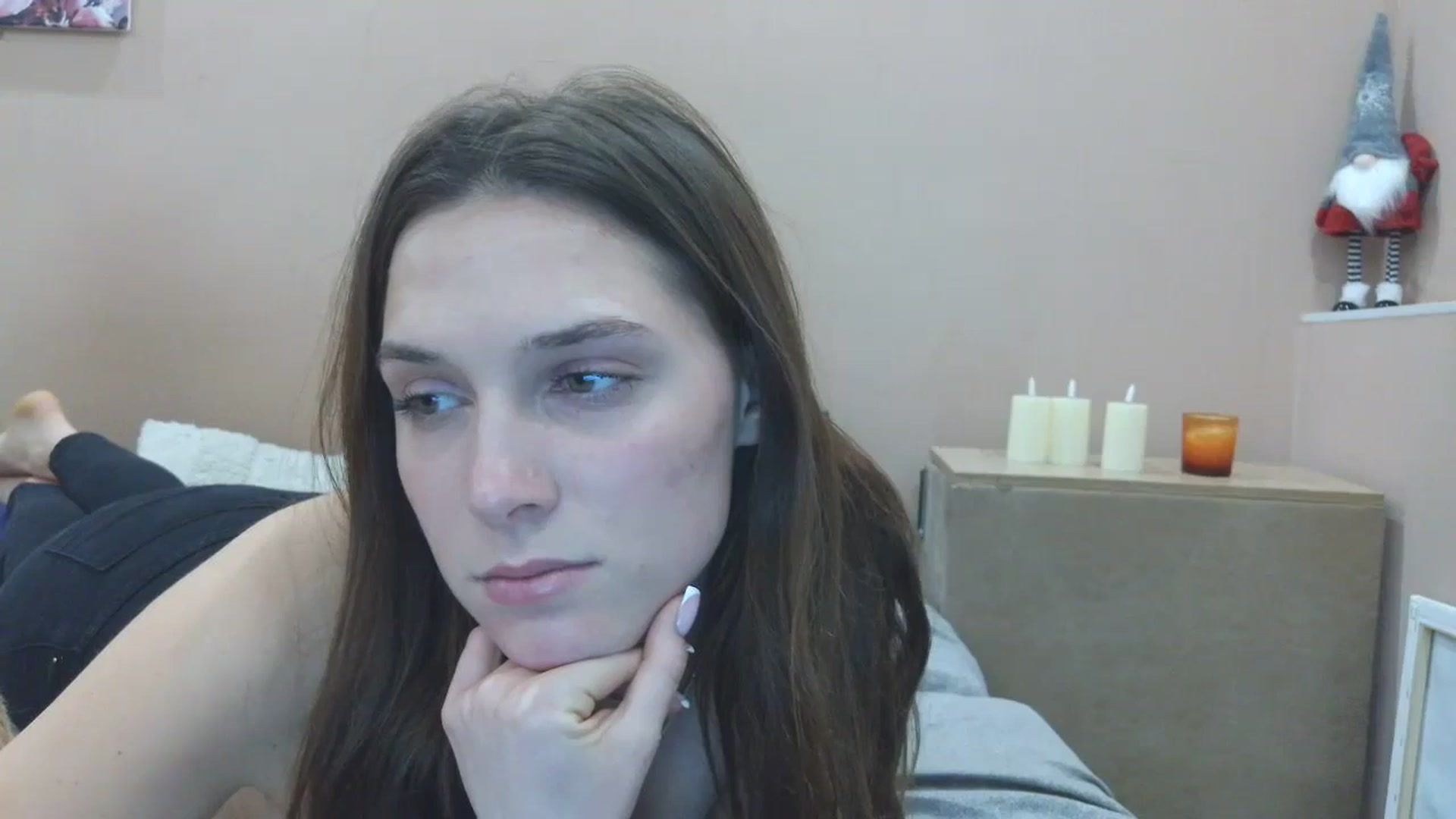 Gallery image thumbnail from HaleyReed's myfreecams stream on, 03/21/2025, 17:15 image 12 of 20