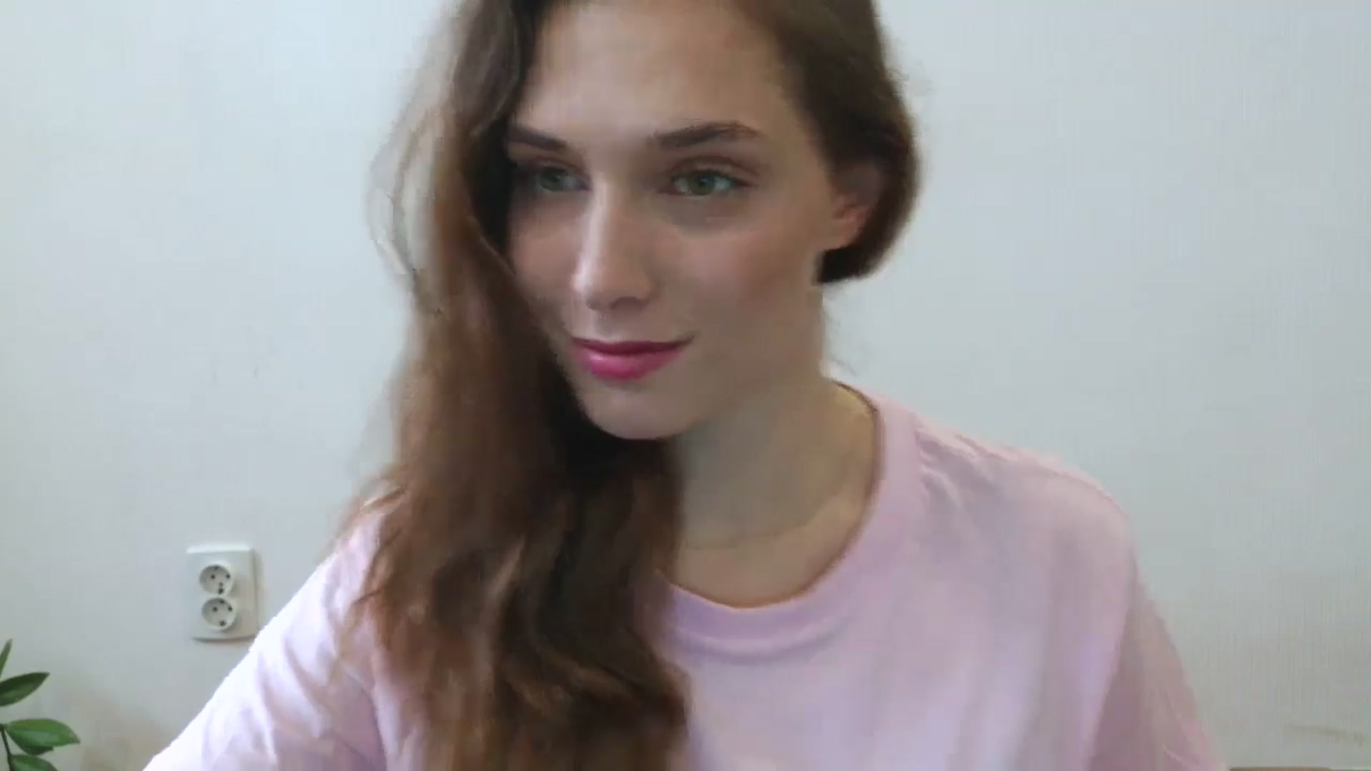 Gallery image thumbnail from HaleyReed's myfreecams stream on, 03/23/2025, 12:02 image 2 of 20