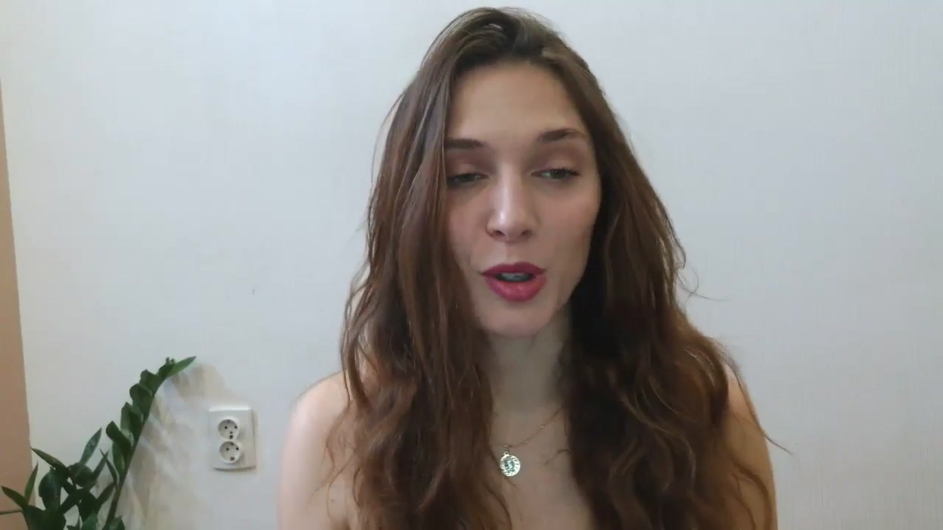 Gallery image thumbnail from HaleyReed's myfreecams stream on, 03/23/2025, 12:02 image 16 of 20