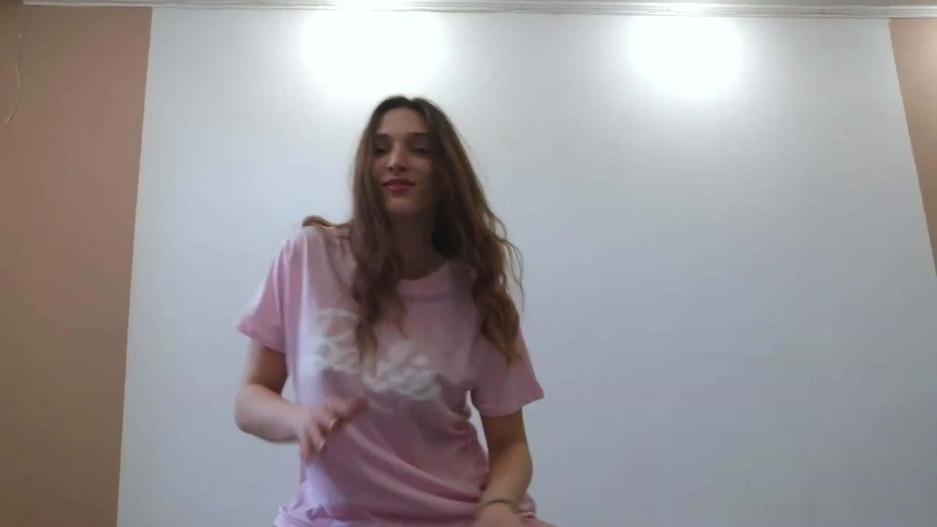 Gallery image thumbnail from HaleyReed's myfreecams stream on, 03/23/2025, 12:02 image 6 of 20
