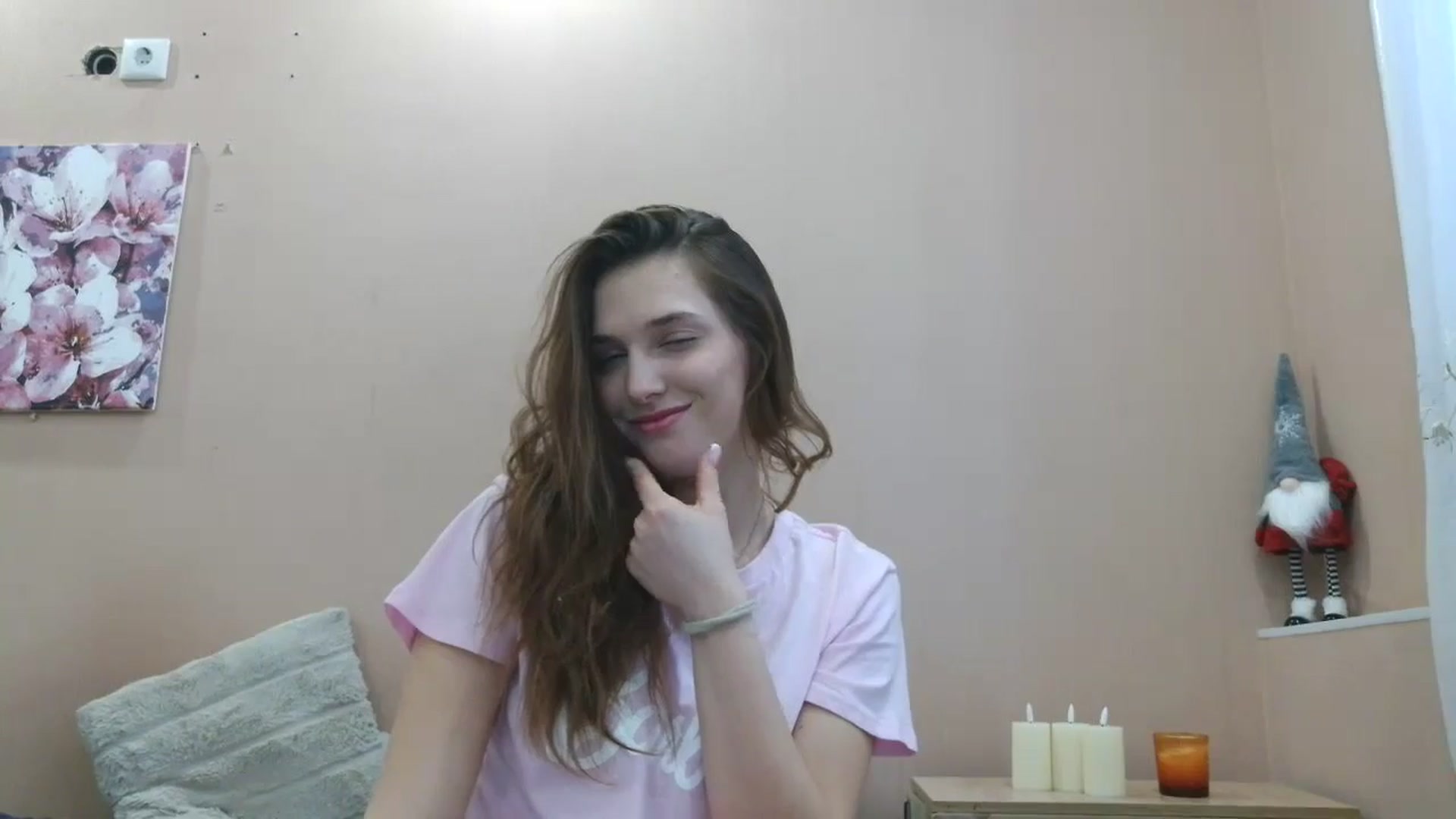 Gallery image thumbnail from HaleyReed's myfreecams stream on, 03/23/2025, 12:51 image 16 of 20