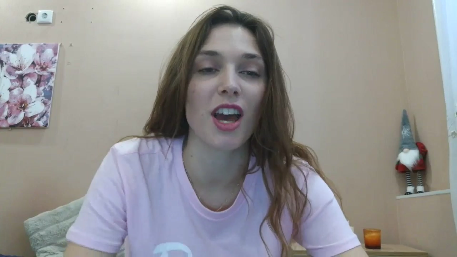 Gallery image thumbnail from HaleyReed's myfreecams stream on, 03/23/2025, 12:51 image 17 of 20