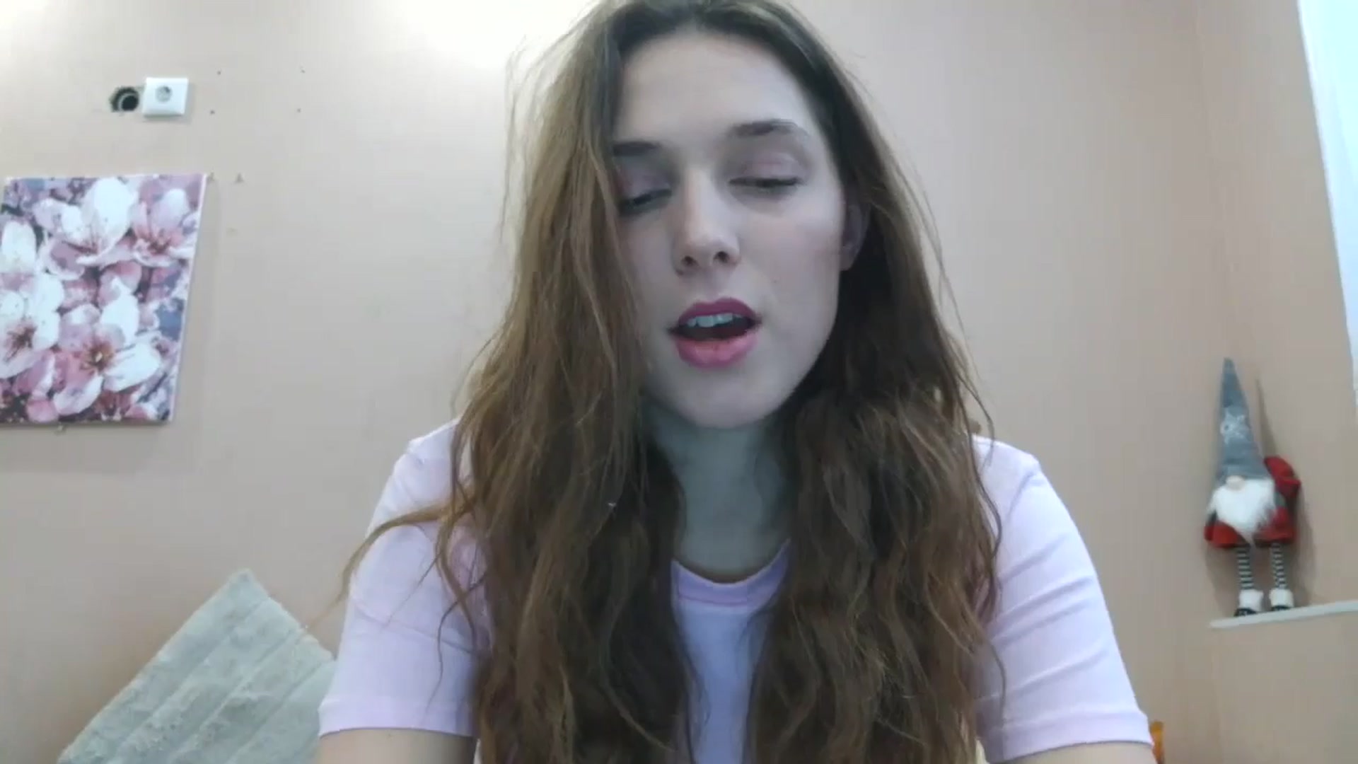 Gallery image thumbnail from HaleyReed's myfreecams stream on, 03/23/2025, 12:51 image 4 of 20
