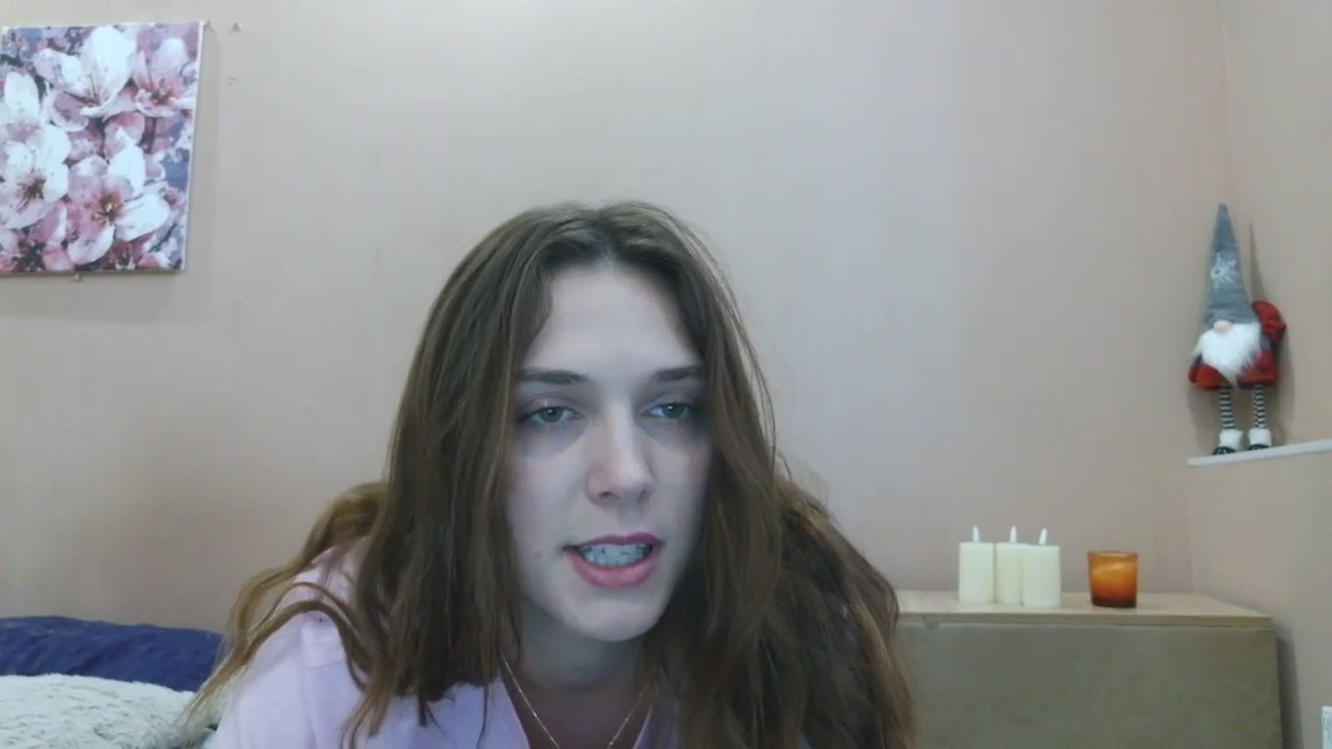 Gallery image thumbnail from HaleyReed's myfreecams stream on, 03/23/2025, 13:40 image 15 of 20
