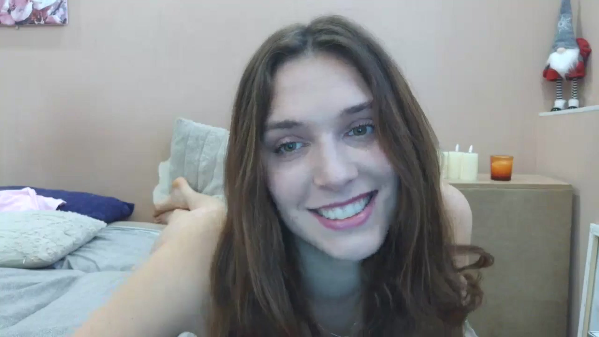 Gallery image thumbnail from HaleyReed's myfreecams stream on, 03/23/2025, 13:40 image 5 of 20