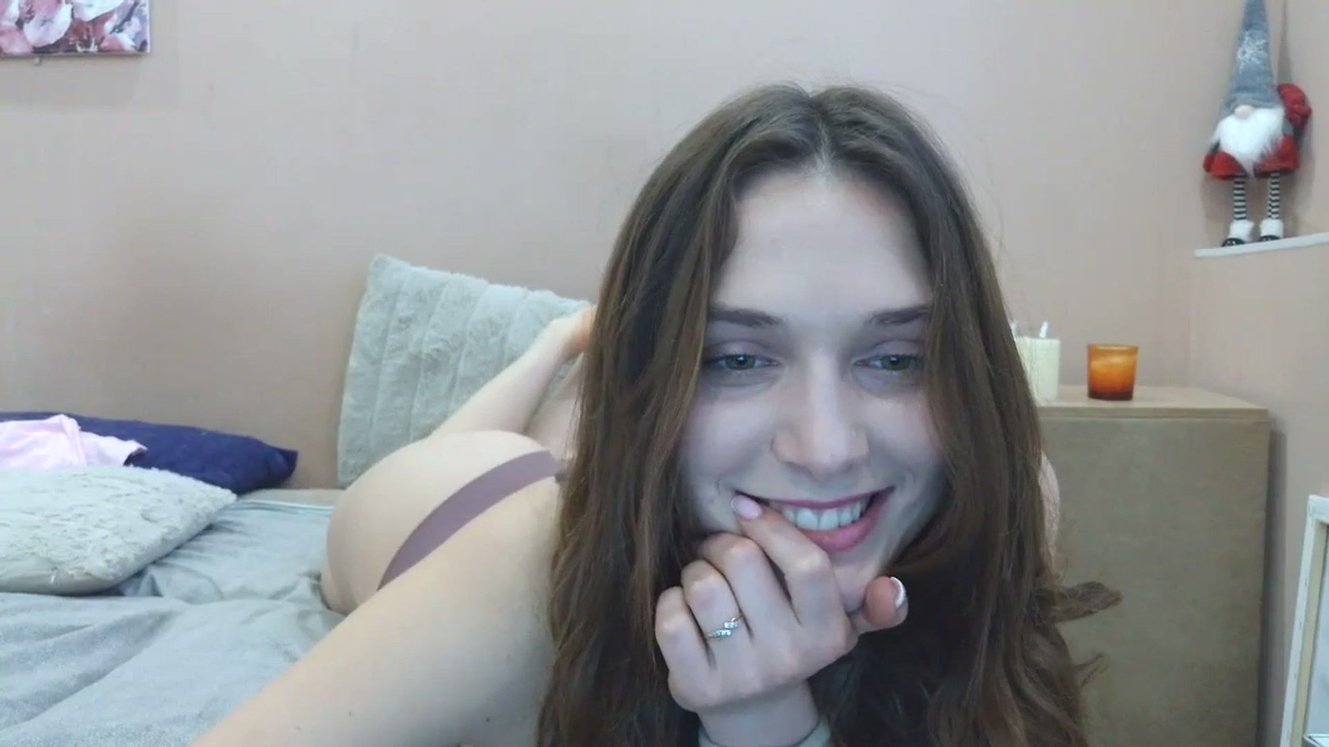 Gallery image thumbnail from HaleyReed's myfreecams stream on, 03/23/2025, 13:40 image 8 of 20