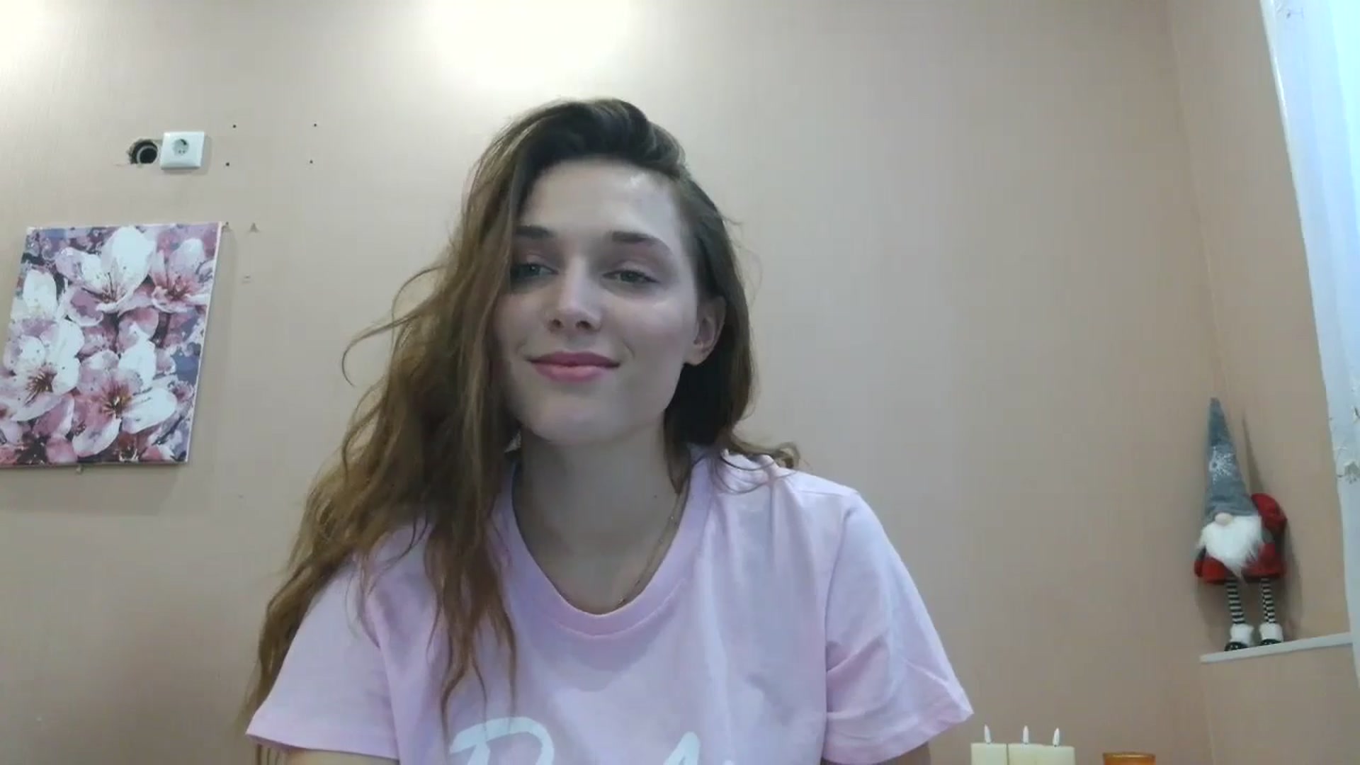 Gallery image thumbnail from HaleyReed's myfreecams stream on, 03/23/2025, 13:40 image 19 of 20