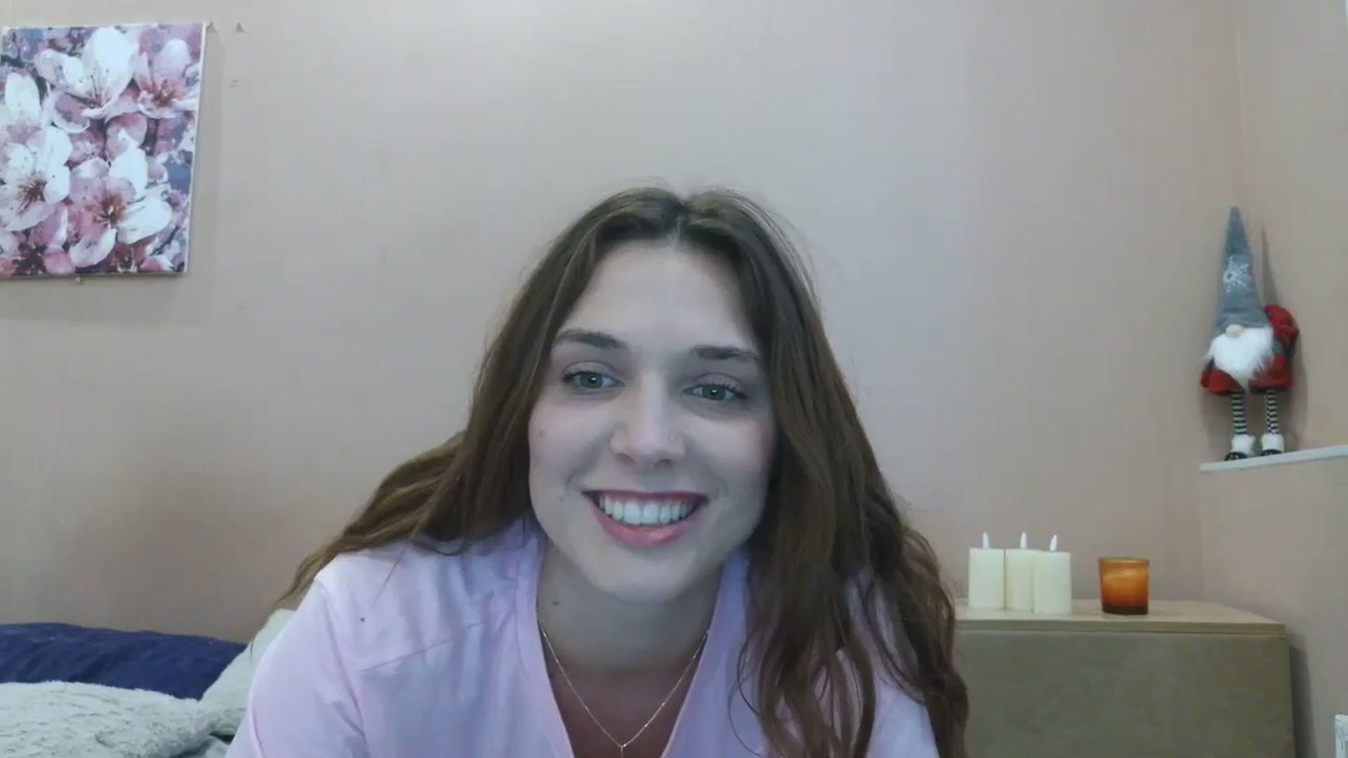 Gallery image thumbnail from HaleyReed's myfreecams stream on, 03/23/2025, 13:40 image 13 of 20