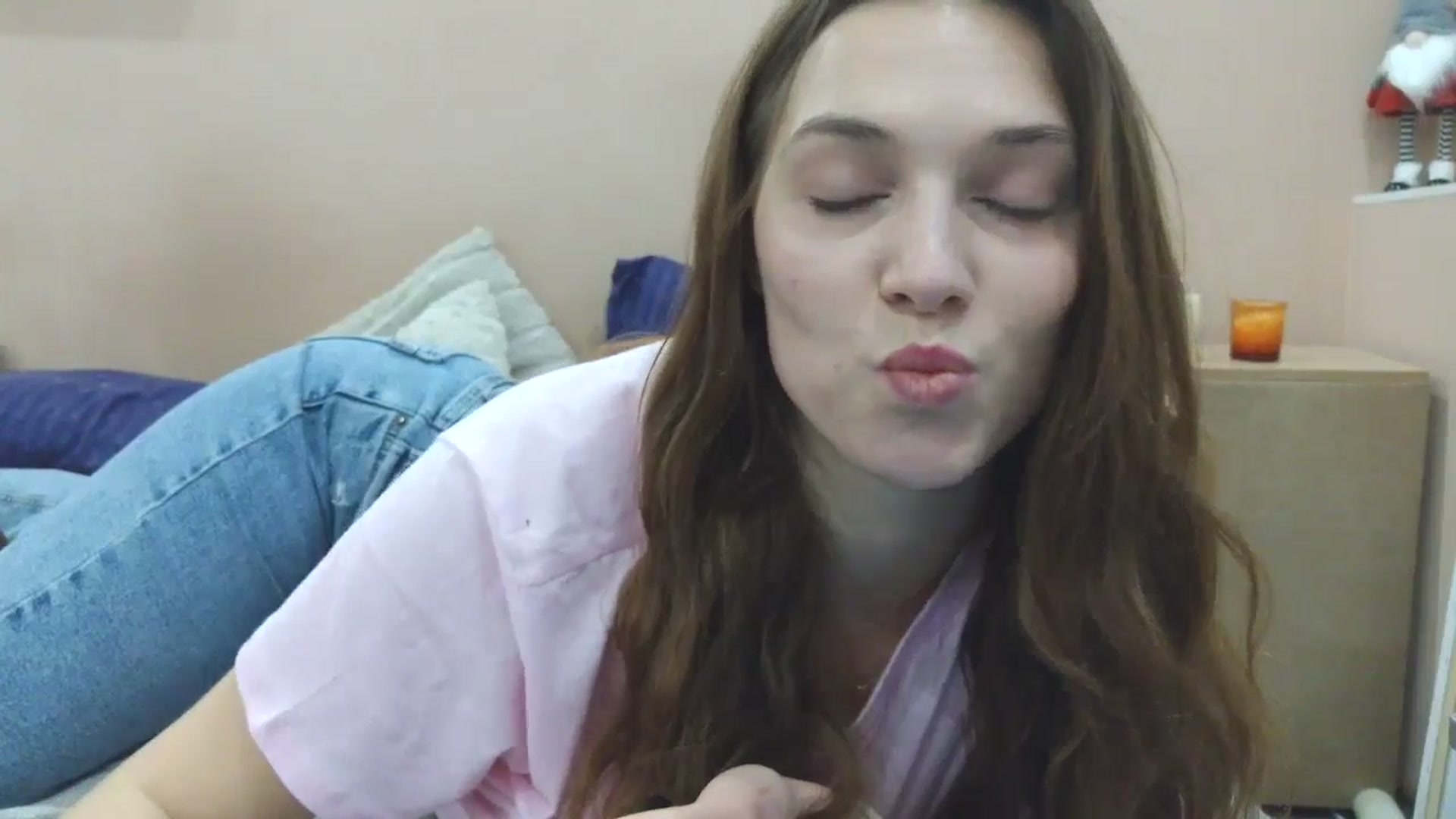Gallery image thumbnail from HaleyReed's myfreecams stream on, 03/23/2025, 15:22 image 3 of 20