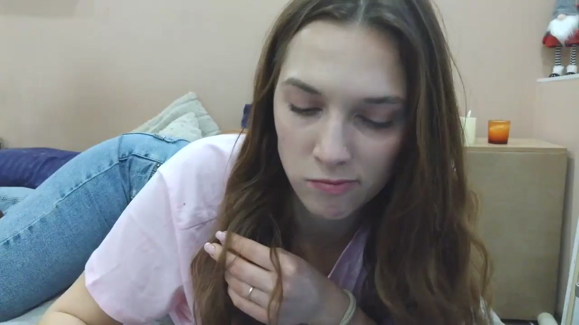 Gallery image thumbnail from HaleyReed's myfreecams stream on, 03/23/2025, 15:22 image 1 of 20
