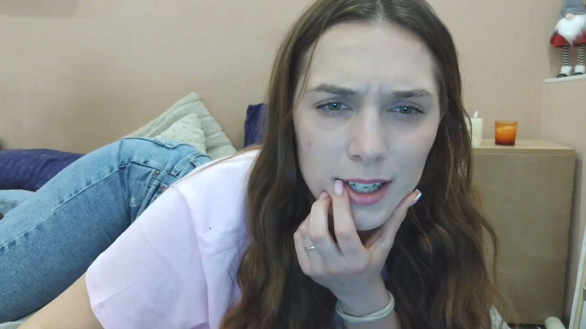 Gallery image thumbnail from HaleyReed's myfreecams stream on, 03/23/2025, 15:22 image 9 of 20