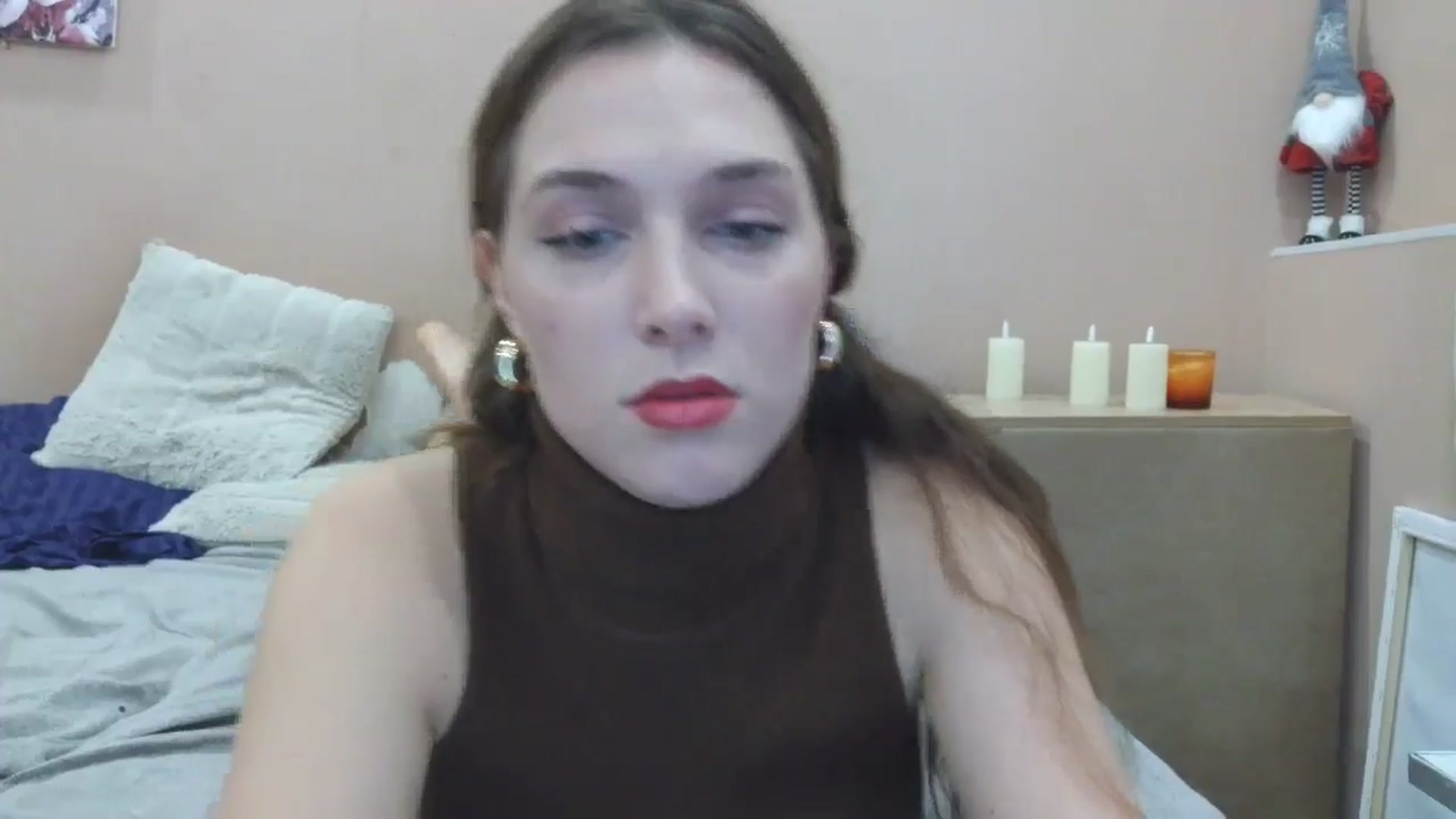 Gallery image thumbnail from HaleyReed's myfreecams stream on, 03/24/2025, 12:11 image 17 of 20