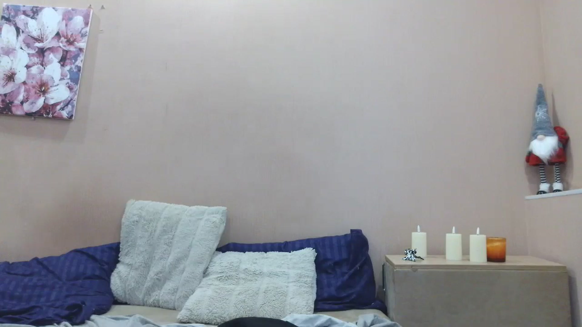 Gallery image thumbnail from HaleyReed's myfreecams stream on, 03/24/2025, 15:02 image 10 of 20