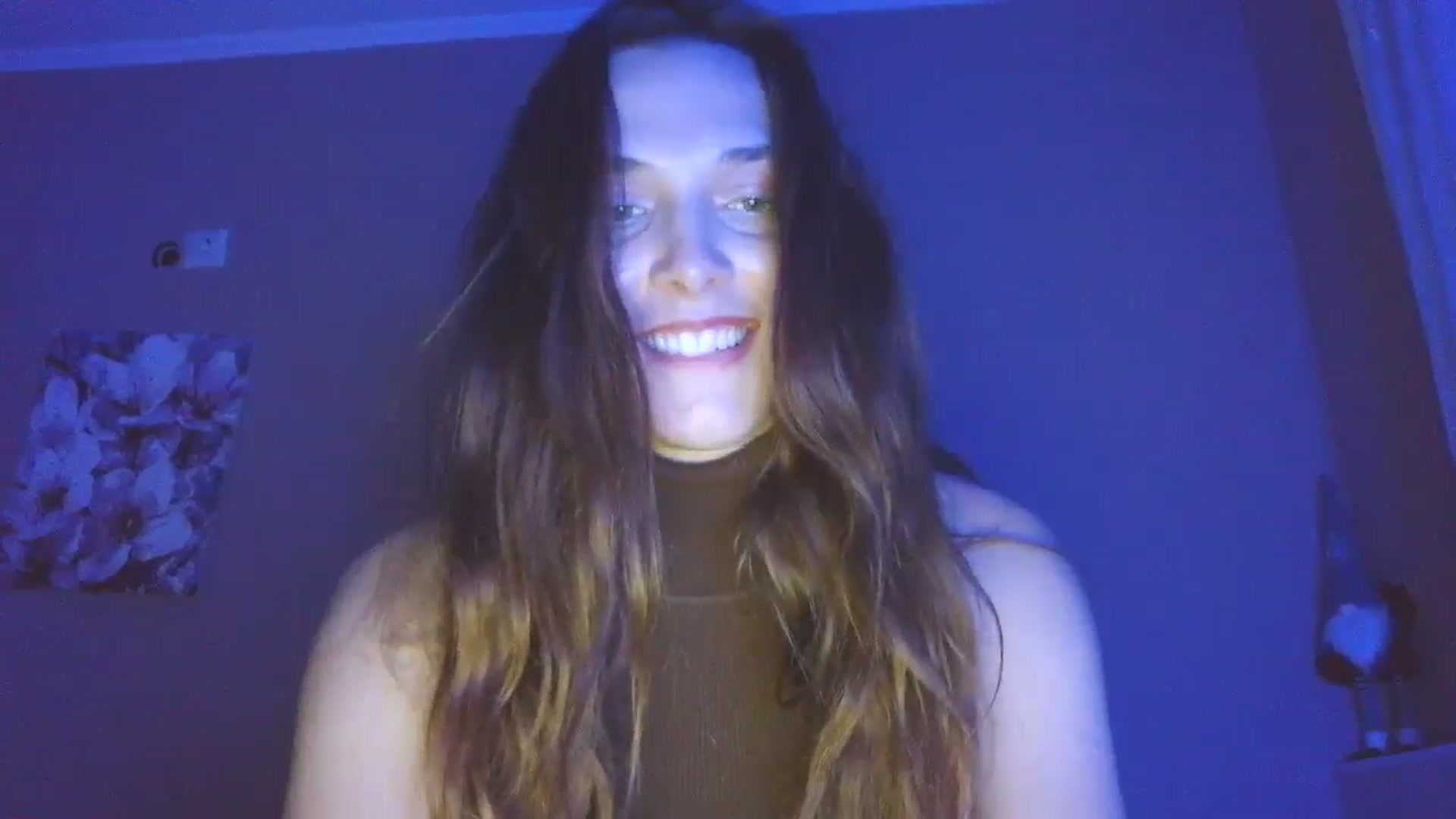 Gallery image thumbnail from HaleyReed's myfreecams stream on, 03/24/2025, 16:26 image 17 of 20