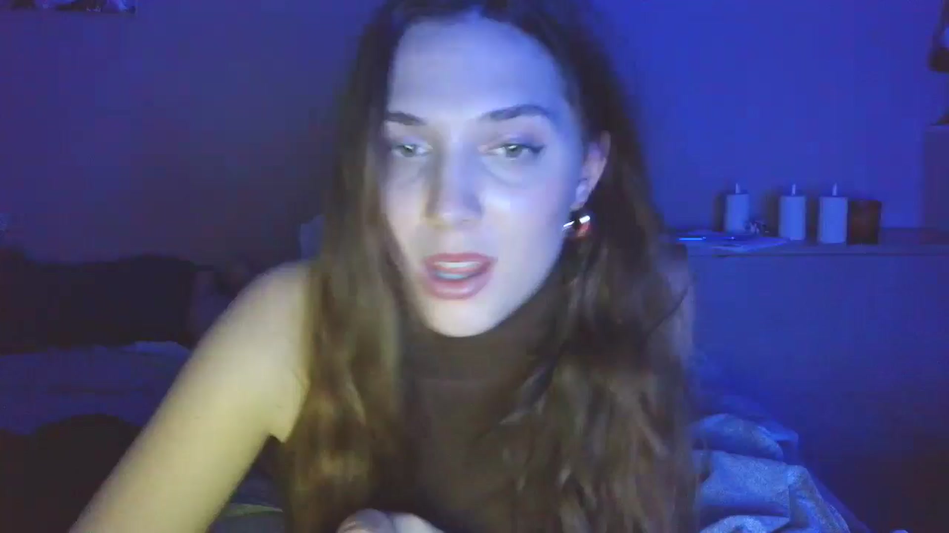 Gallery image thumbnail from HaleyReed's myfreecams stream on, 03/24/2025, 17:03 image 7 of 20