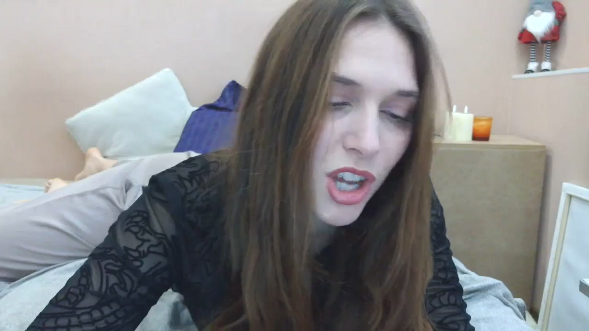 Gallery image thumbnail from HaleyReed's myfreecams stream on, 03/26/2025, 12:48 image 9 of 20