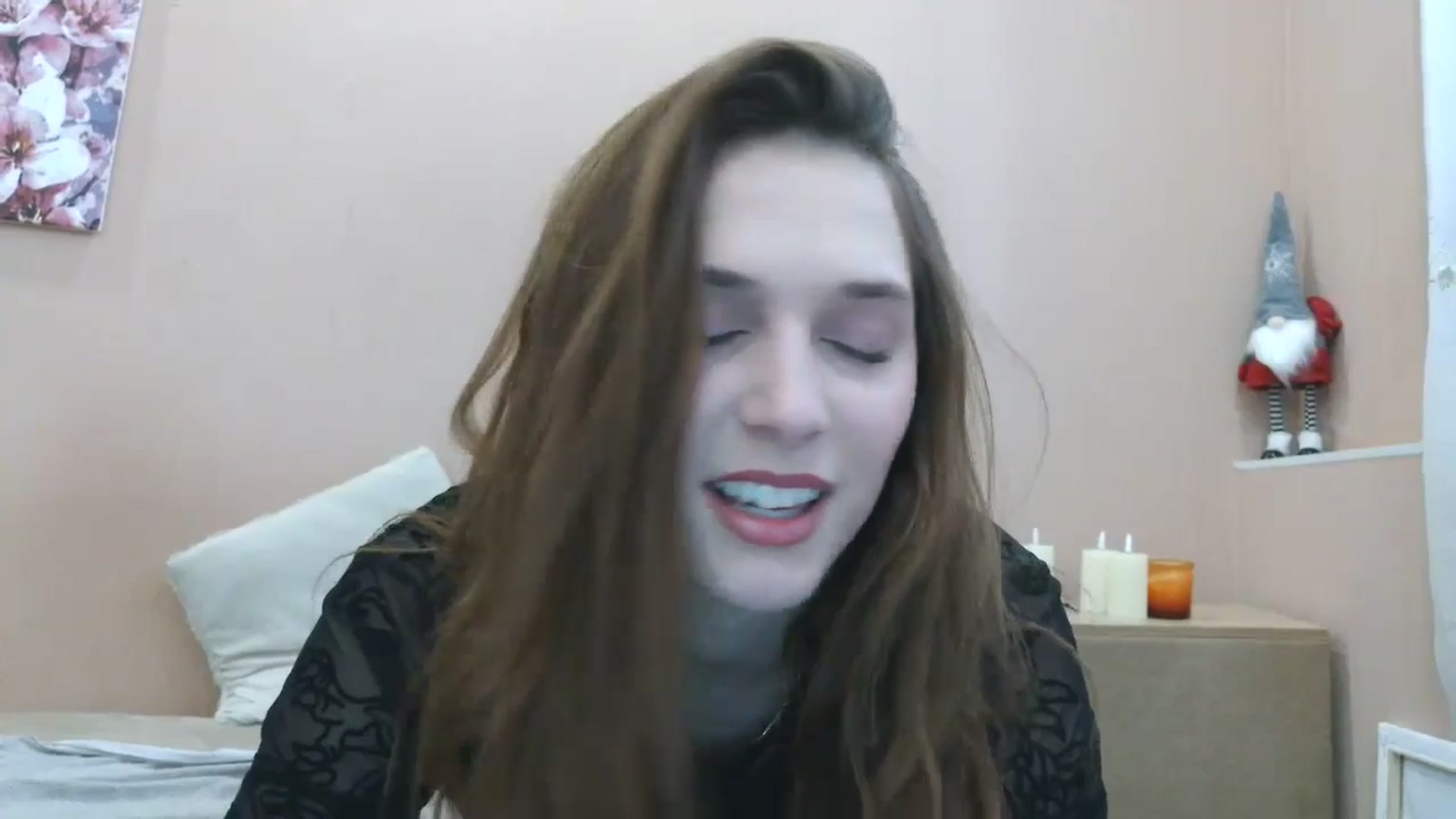 Gallery image thumbnail from HaleyReed's myfreecams stream on, 03/26/2025, 12:48 image 19 of 20