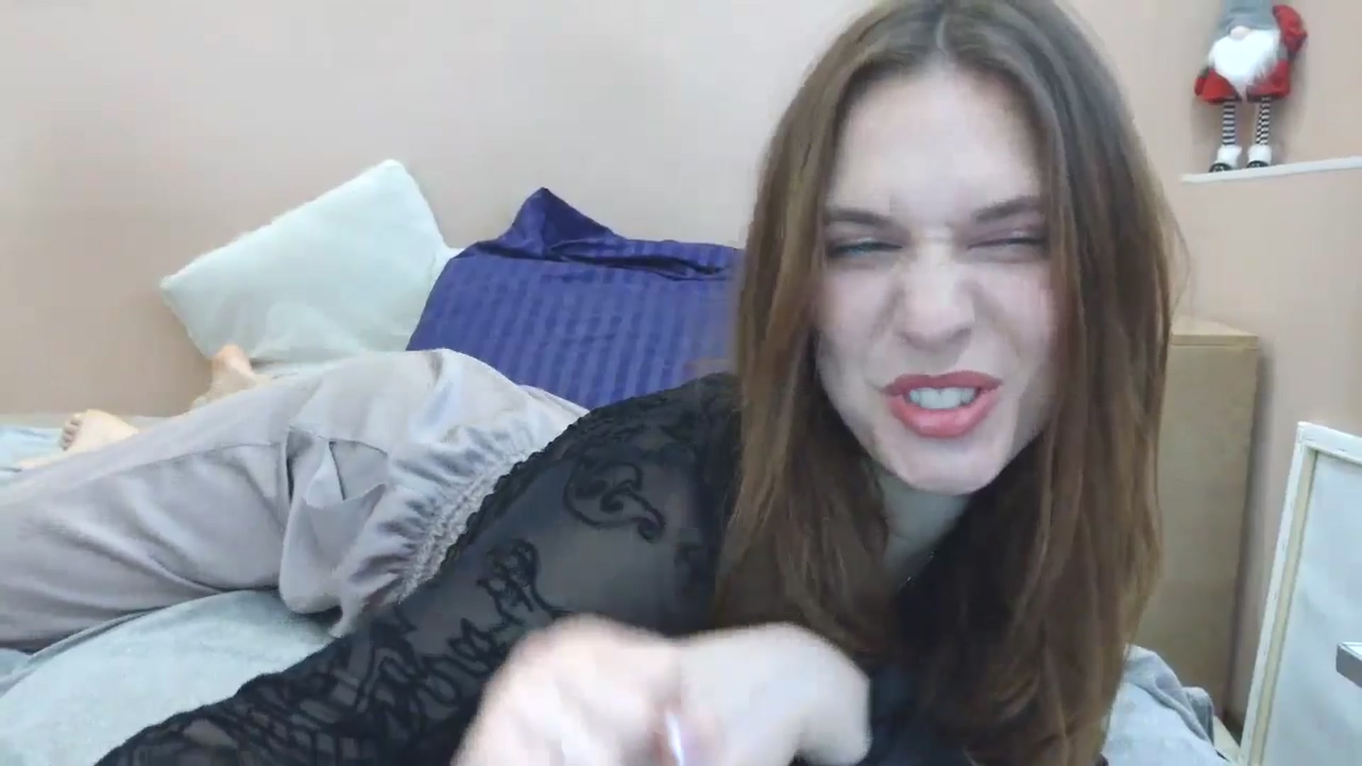 Gallery image thumbnail from HaleyReed's myfreecams stream on, 03/26/2025, 12:48 image 11 of 20
