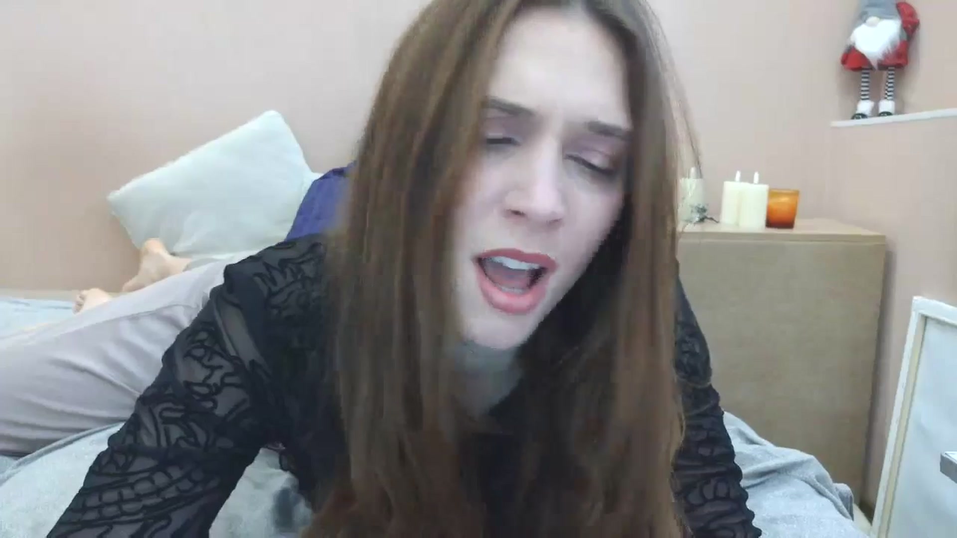 Gallery image thumbnail from HaleyReed's myfreecams stream on, 03/26/2025, 12:48 image 8 of 20