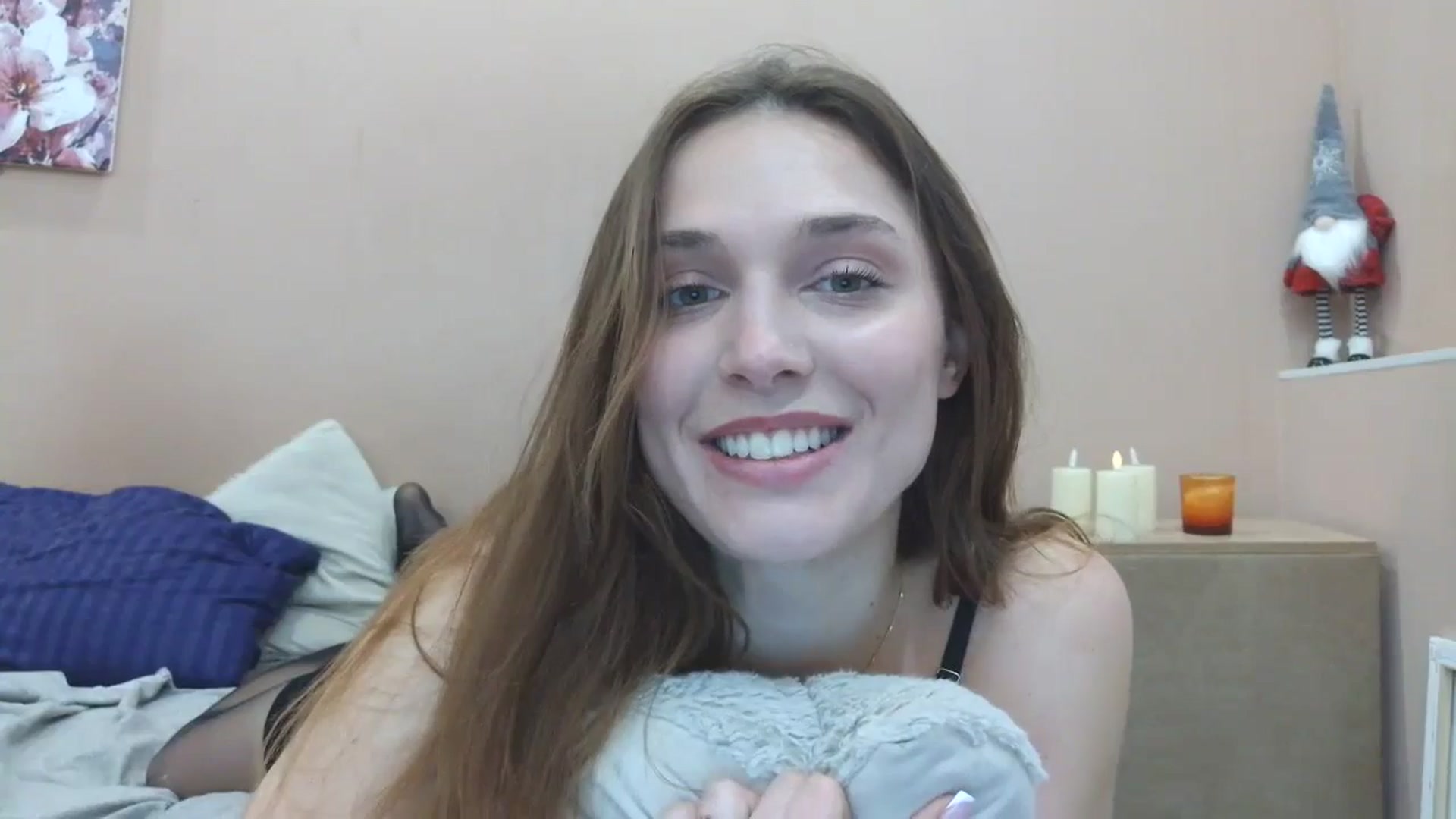 Gallery image thumbnail from HaleyReed's myfreecams stream on, 03/26/2025, 15:02 image 16 of 20
